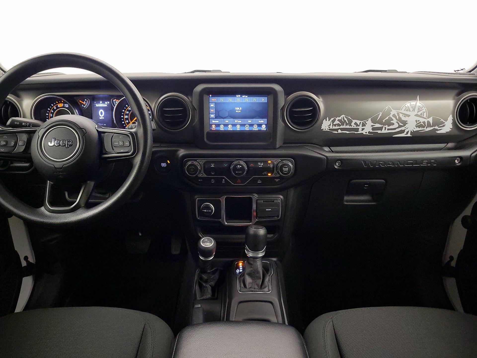 Thumbnail: 2023 Jeep Wrangler - 9