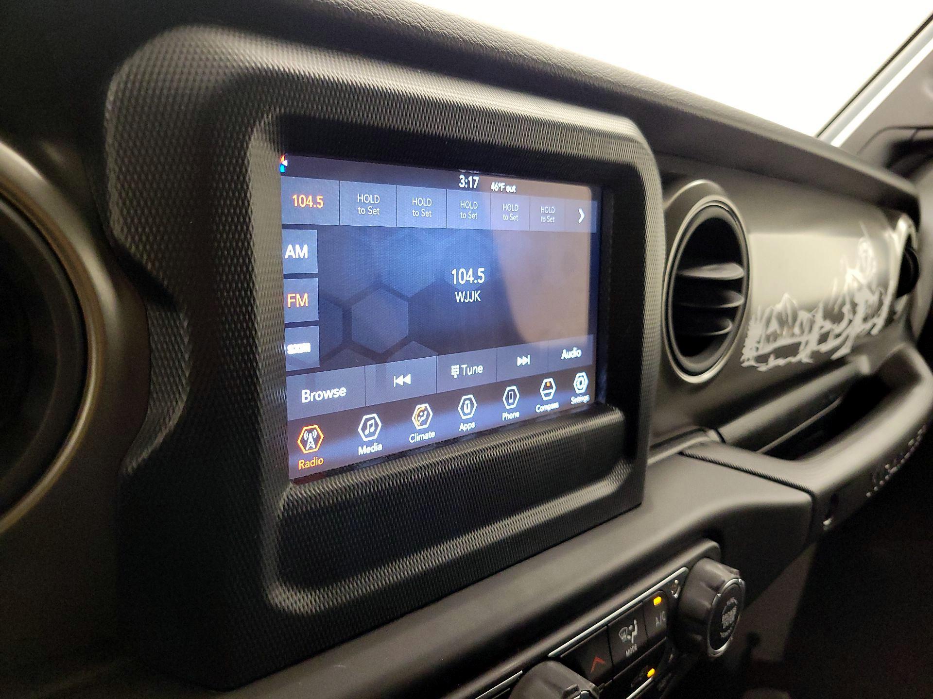 Thumbnail: 2023 Jeep Wrangler - 15