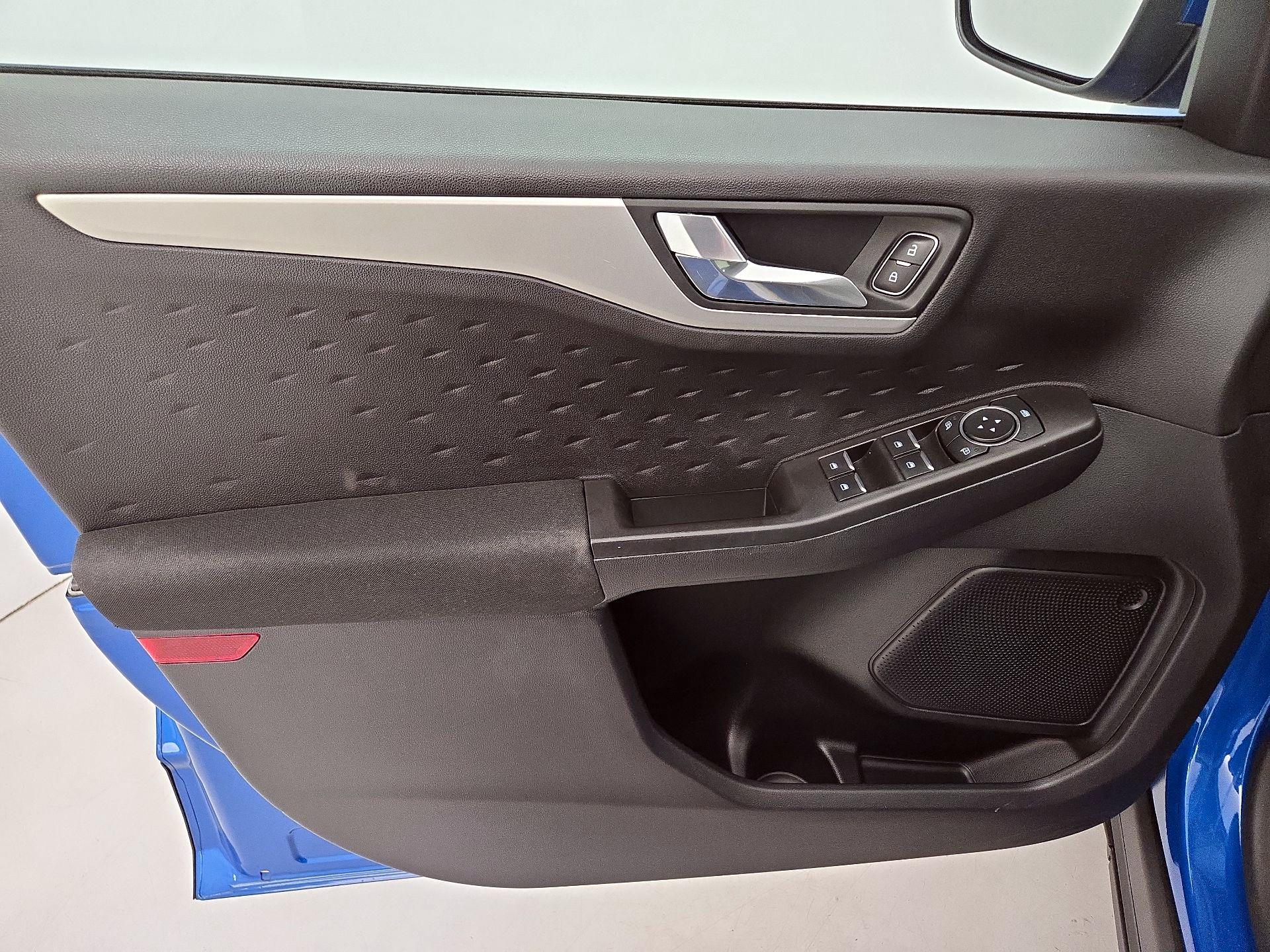 Thumbnail: 2020 Ford Escape - 12