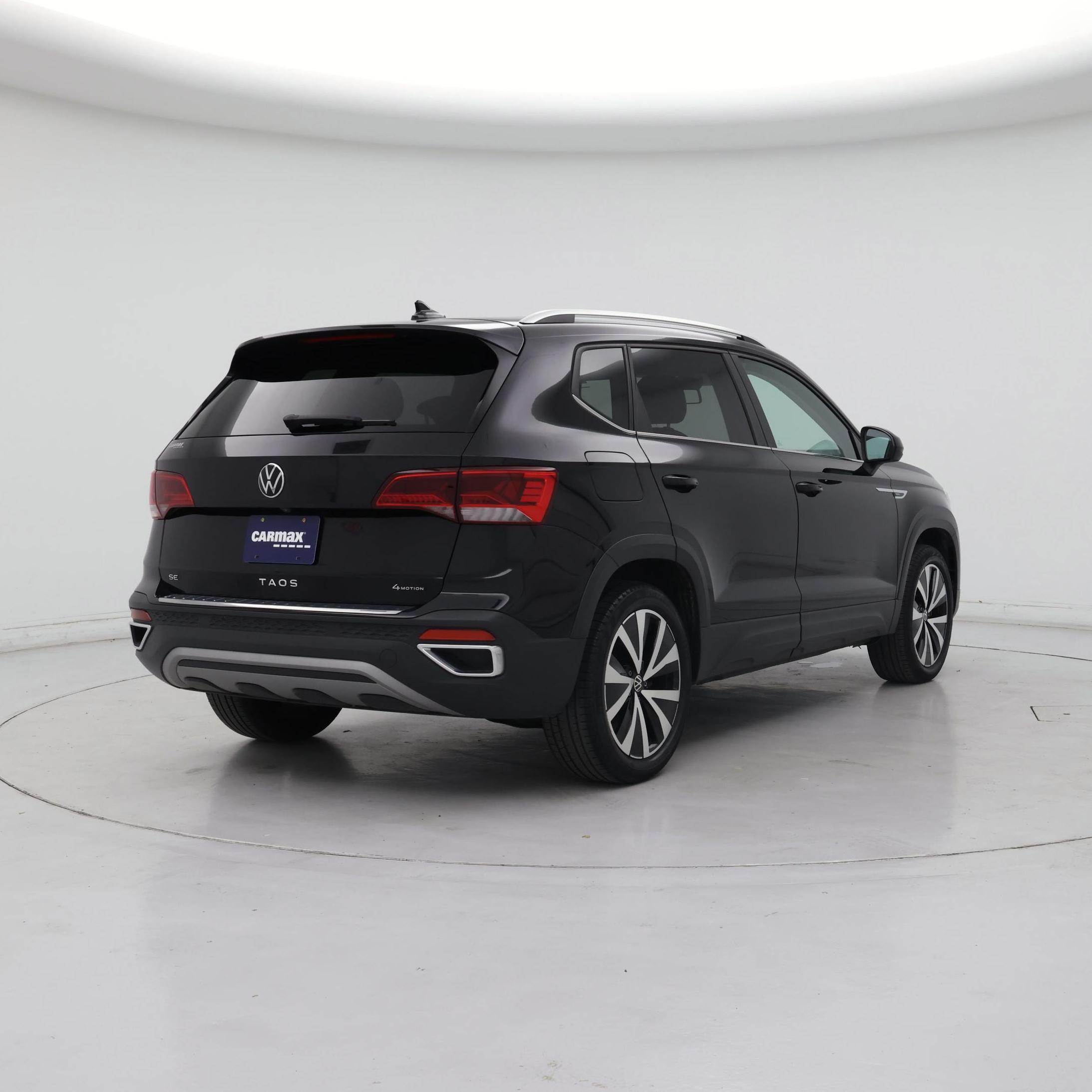 Thumbnail: 2022 Volkswagen Taos - 8