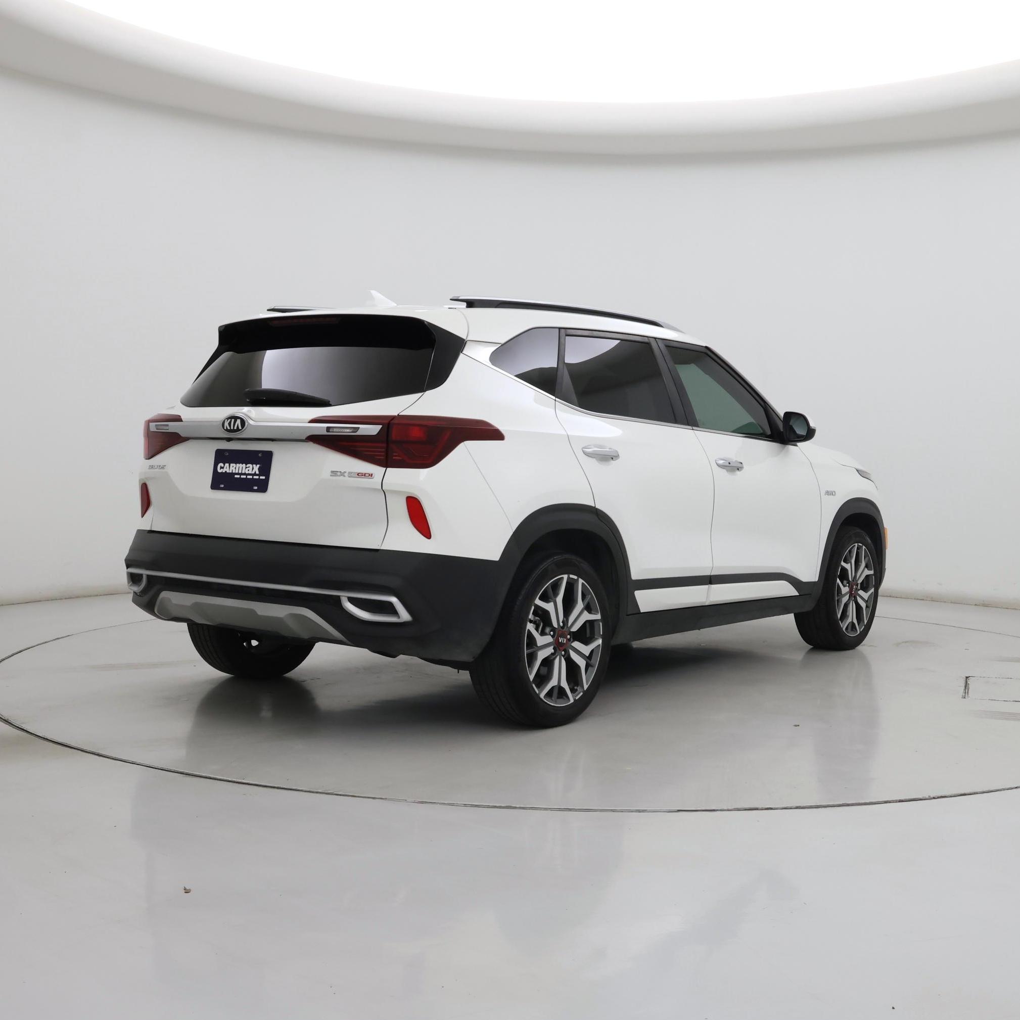 Thumbnail: 2021 Kia Seltos - 8