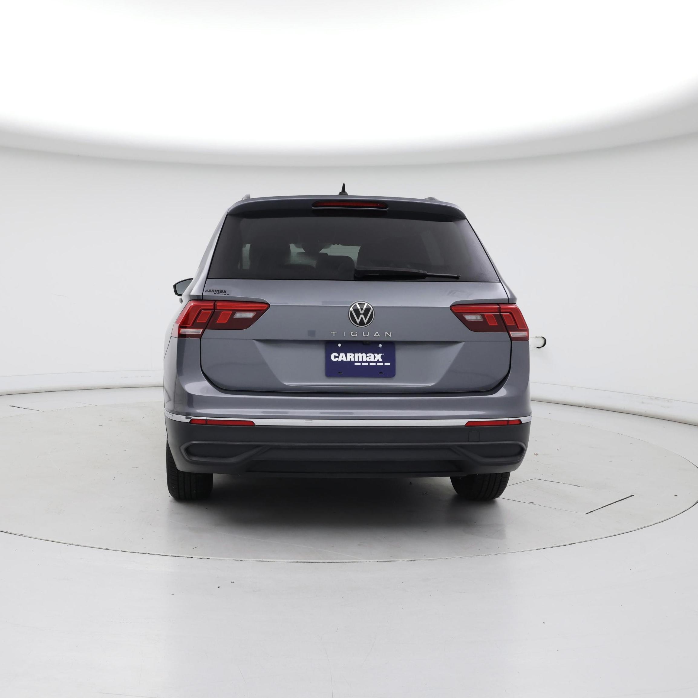 Thumbnail: 2023 Volkswagen Tiguan - 6