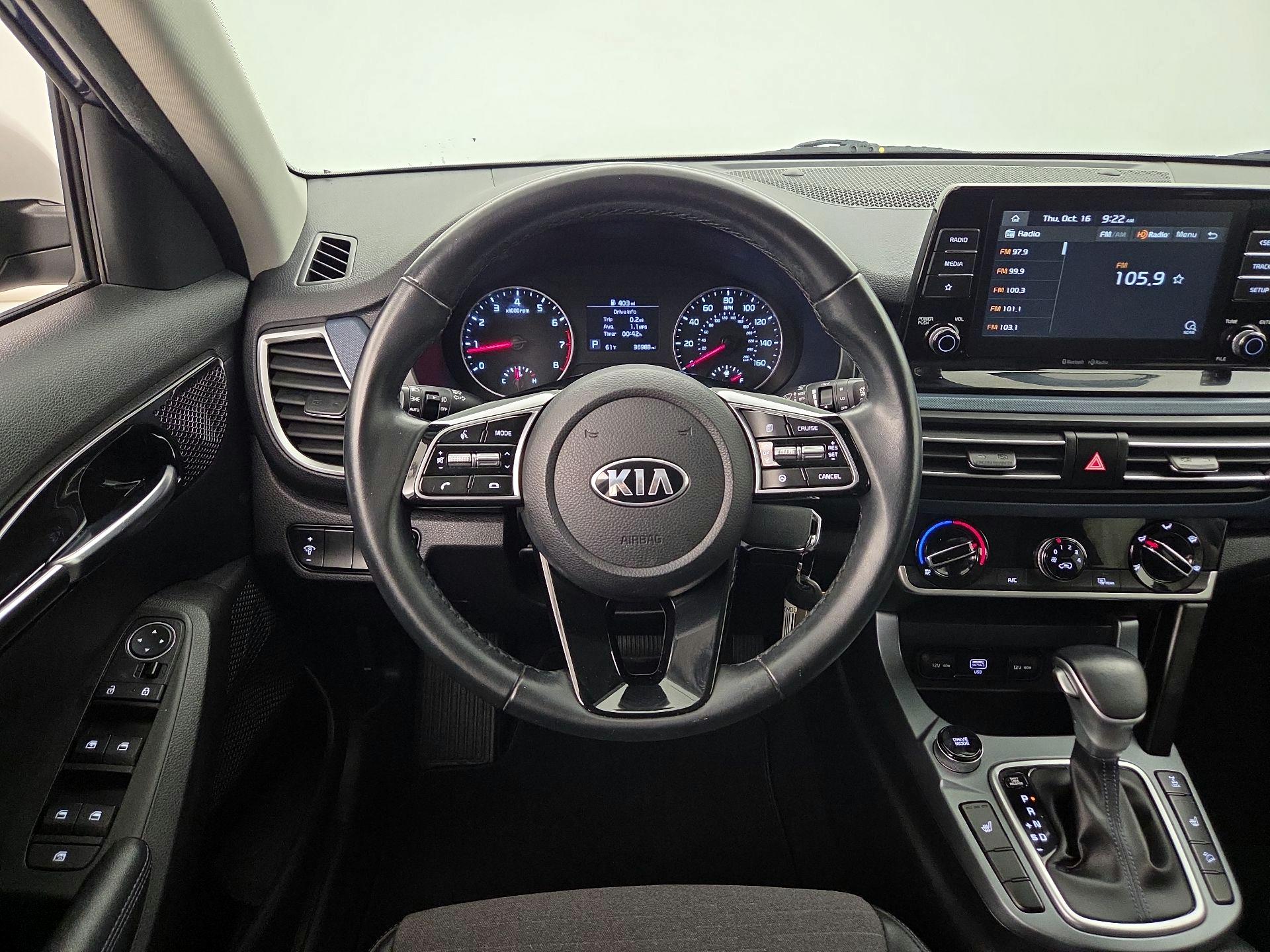 Thumbnail: 2021 Kia Seltos - 10