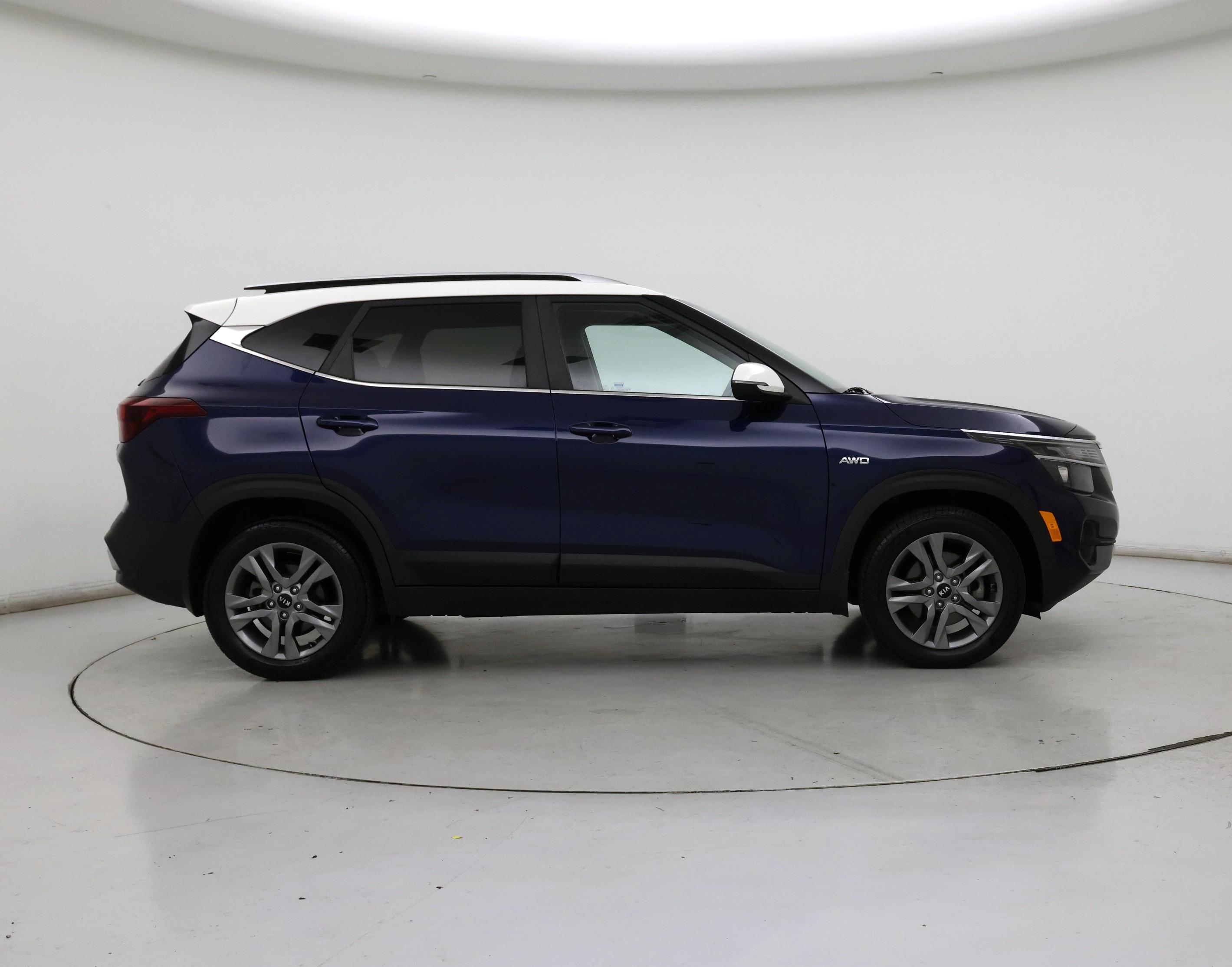 Thumbnail: 2021 Kia Seltos - 7
