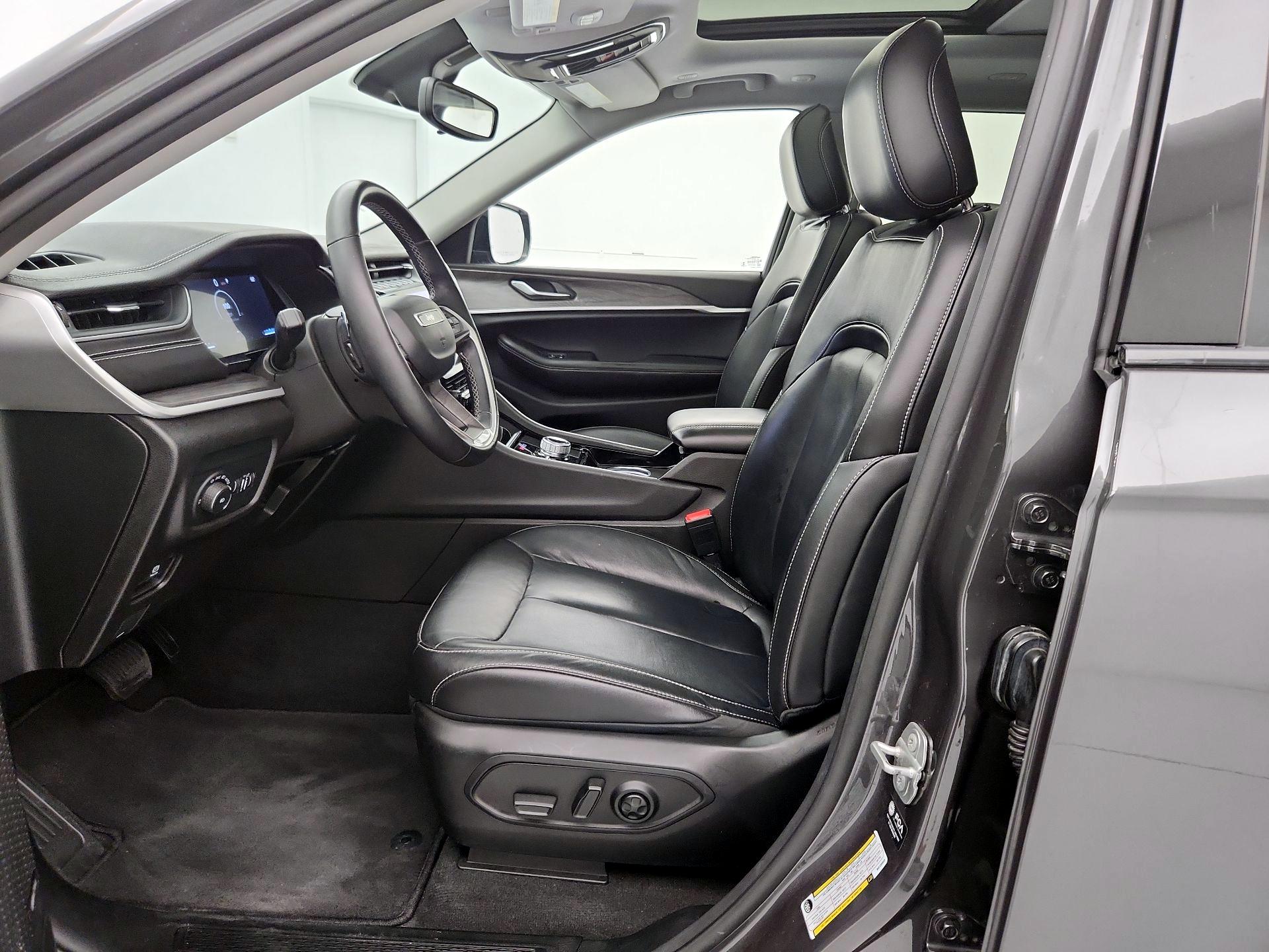 Thumbnail: 2021 Jeep Grand Cherokee L - 11