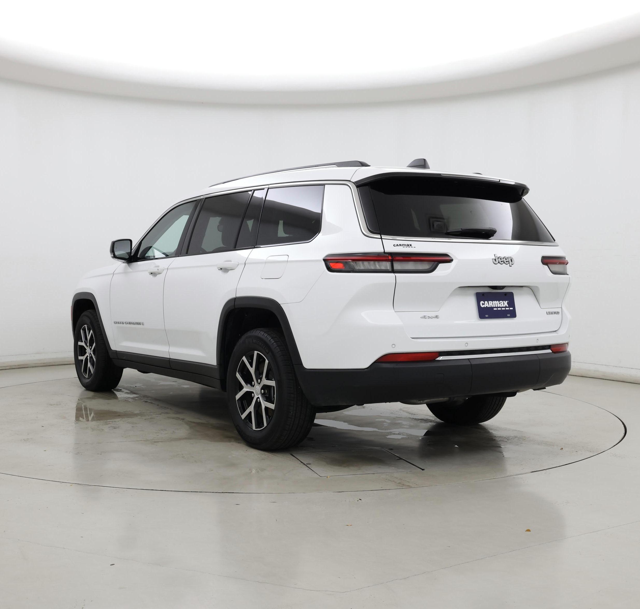 Thumbnail: 2023 Jeep Grand Cherokee L - 2
