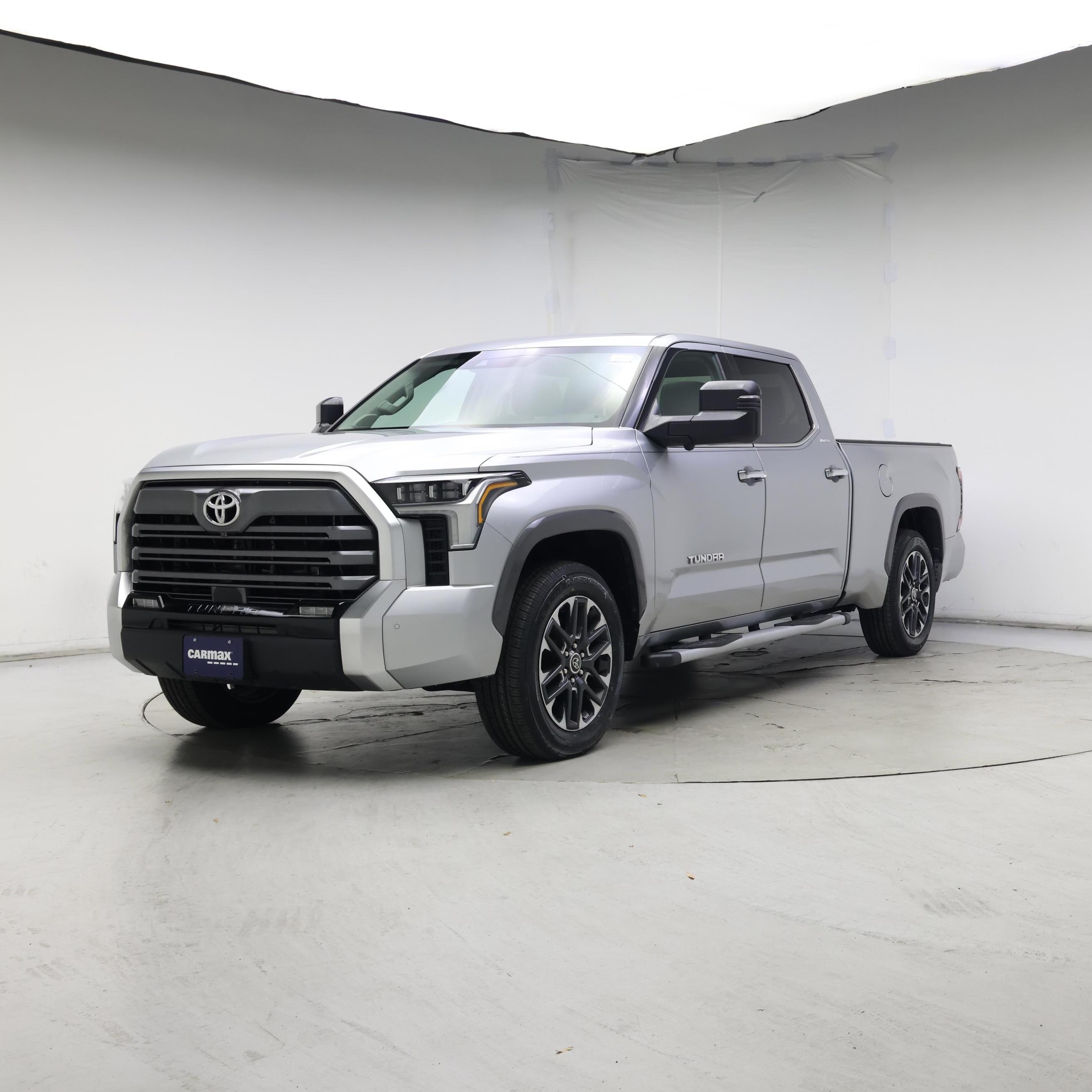 Thumbnail: 2022 Toyota Tundra - 4