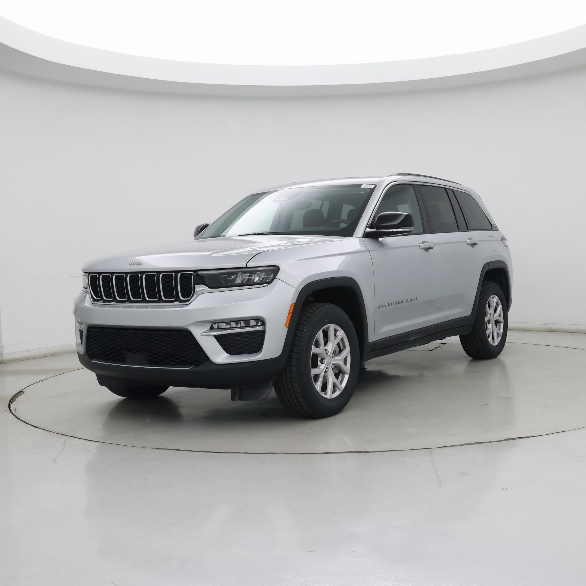 Thumbnail: 2022 Jeep Grand Cherokee - 4