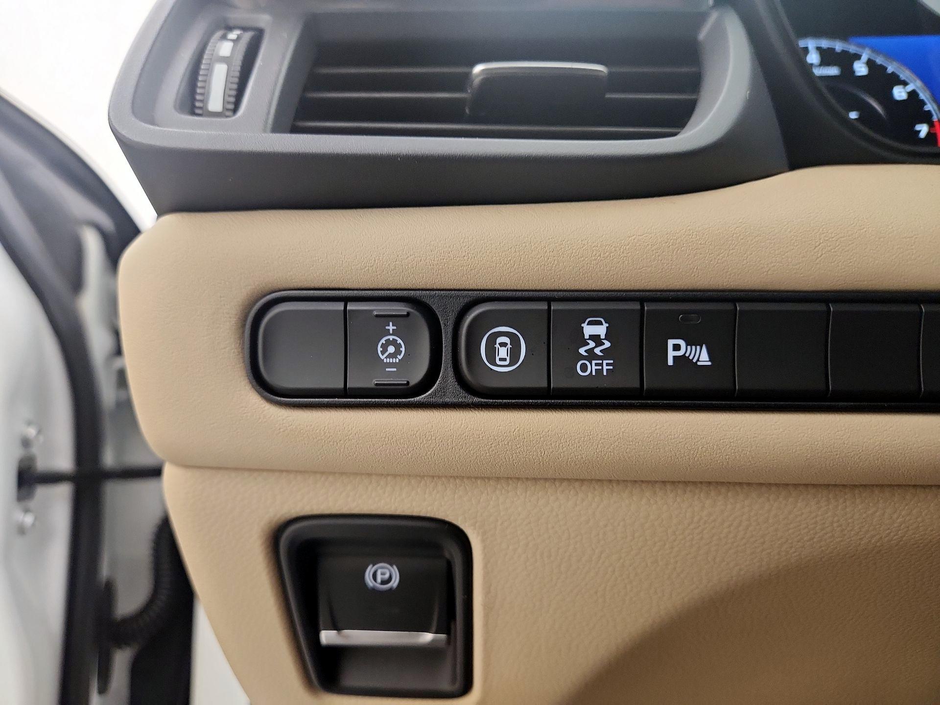 Thumbnail: 2022 Acura TLX - 13