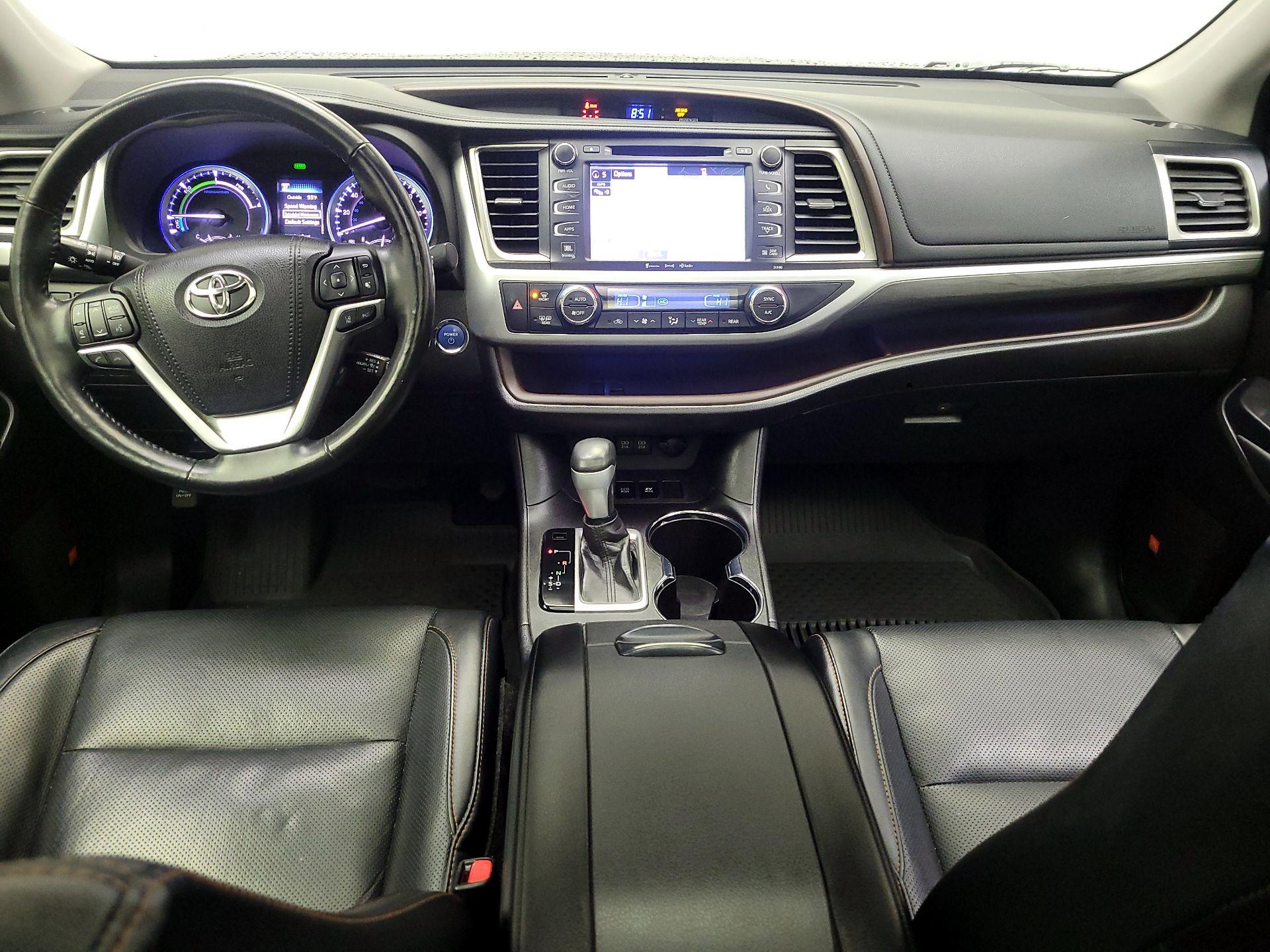 Thumbnail: 2018 Toyota Highlander - 9