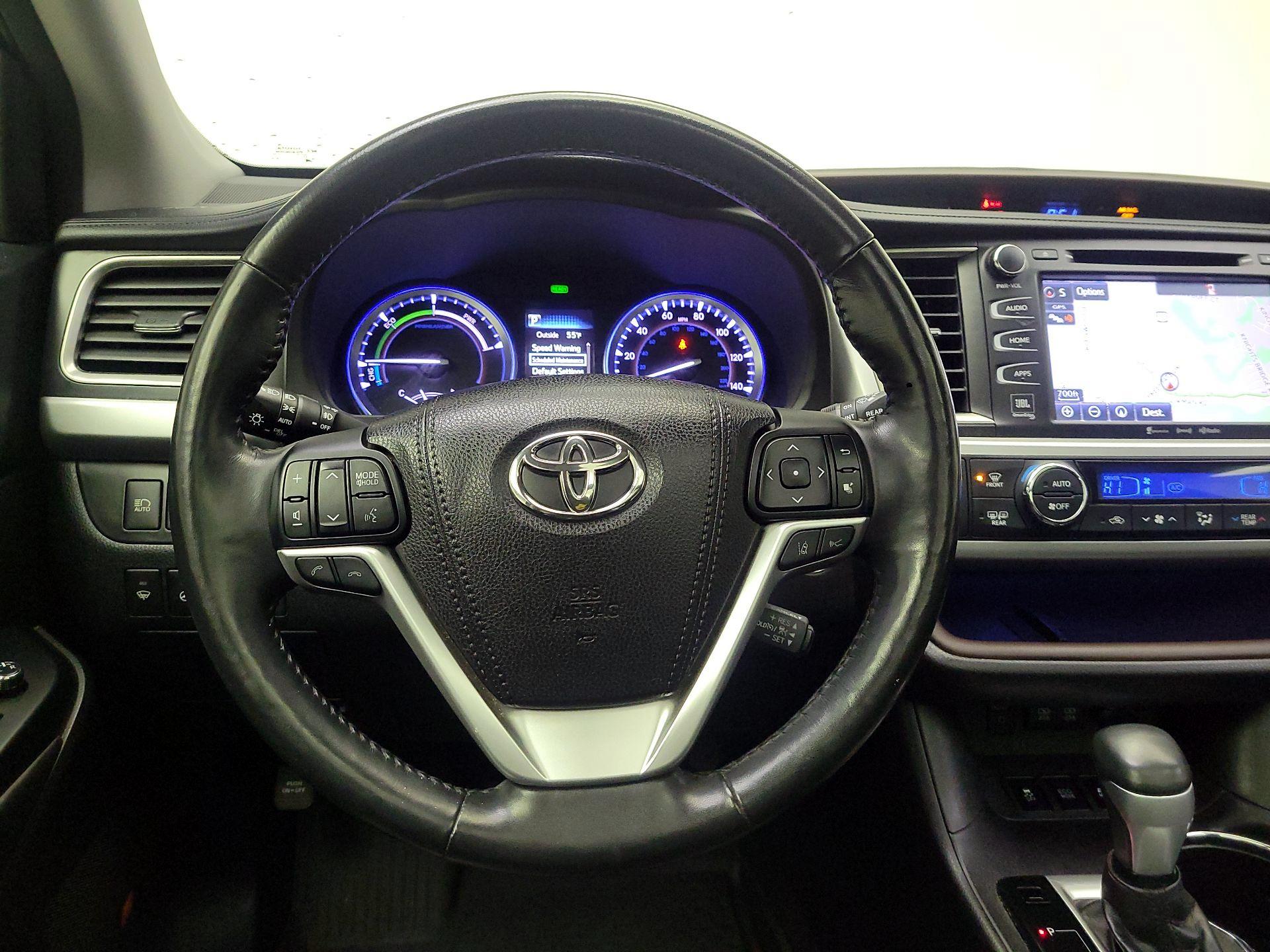 Thumbnail: 2018 Toyota Highlander - 10