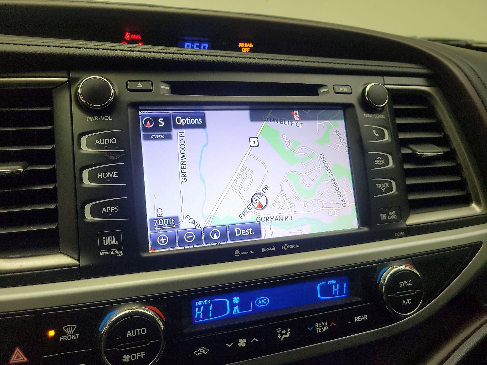 Thumbnail: 2018 Toyota Highlander - 14