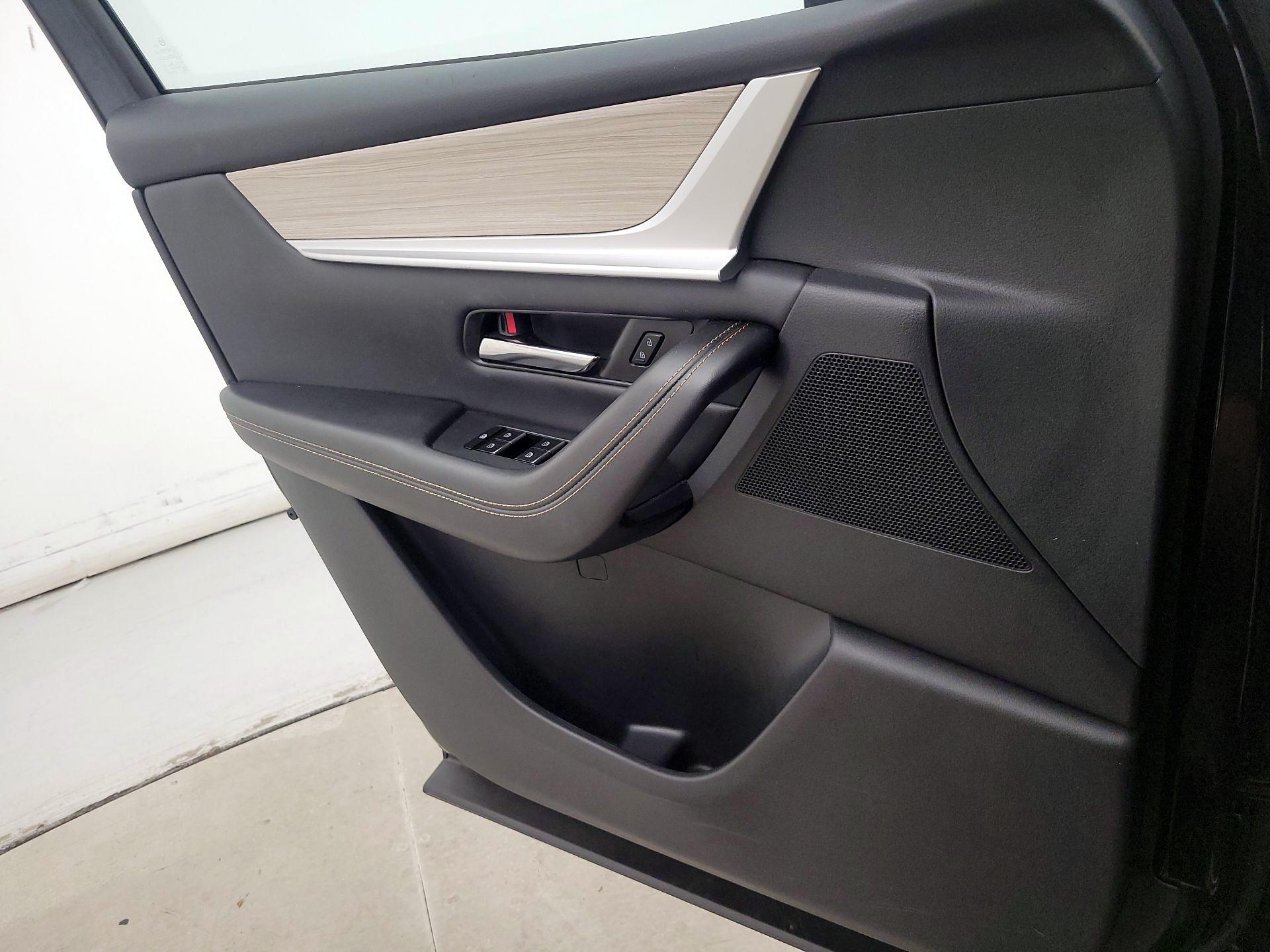 Thumbnail: 2024 Mazda CX-90 - 12