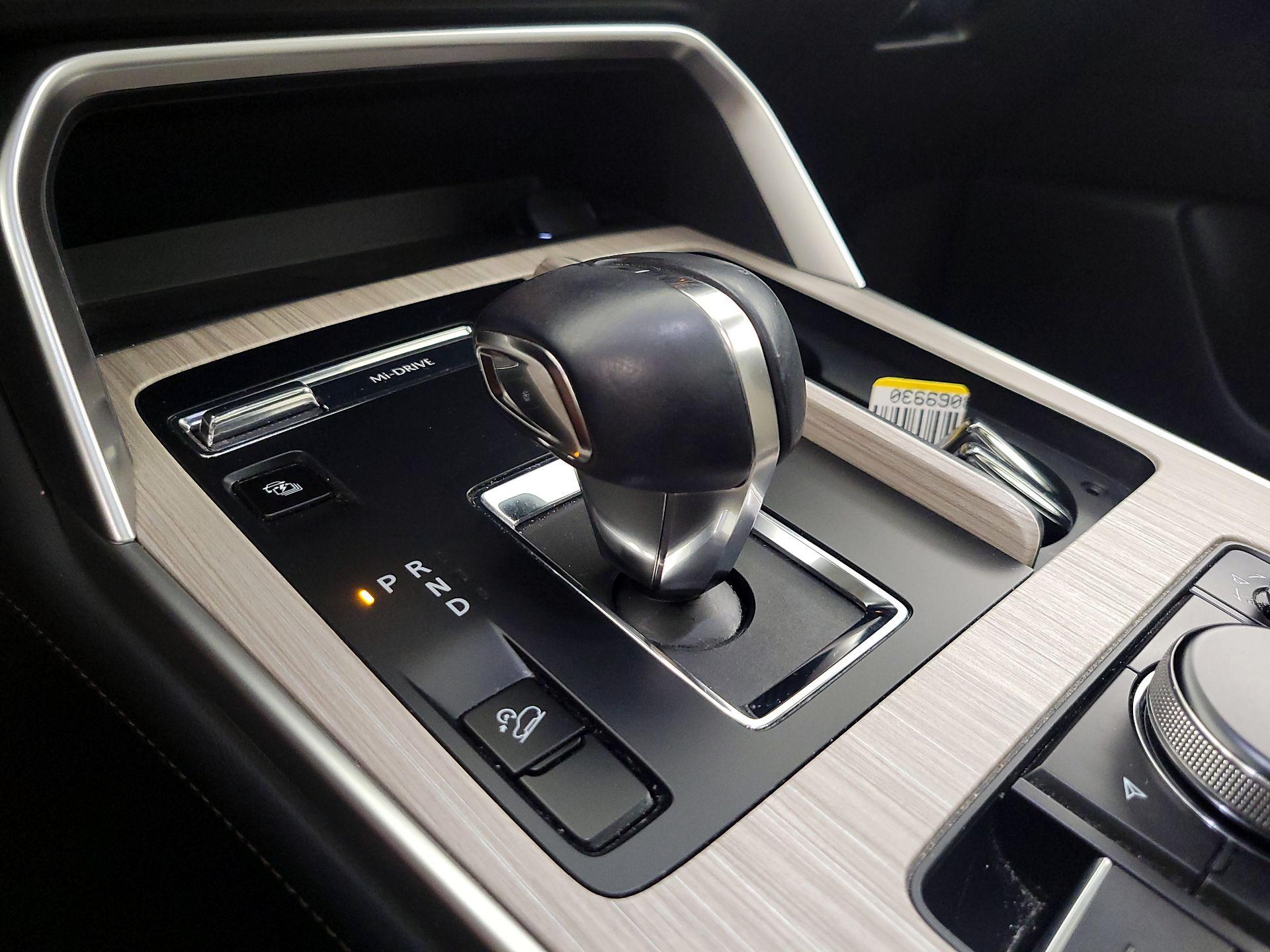 Thumbnail: 2024 Mazda CX-90 - 18