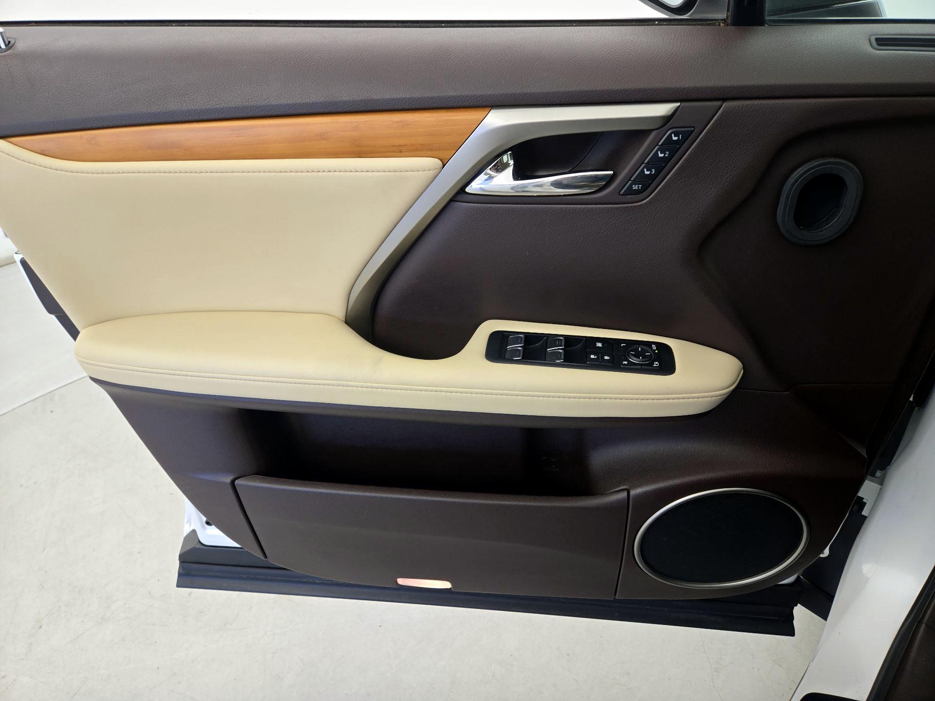 Thumbnail: 2020 Lexus RX - 12