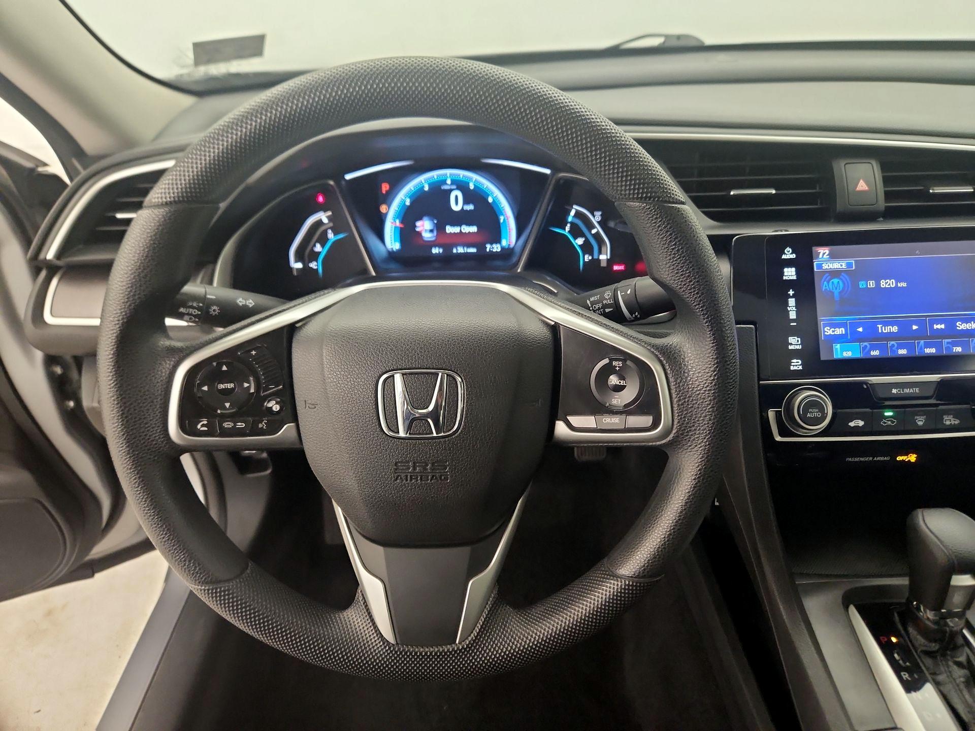 Thumbnail: 2016 Honda Civic - 10