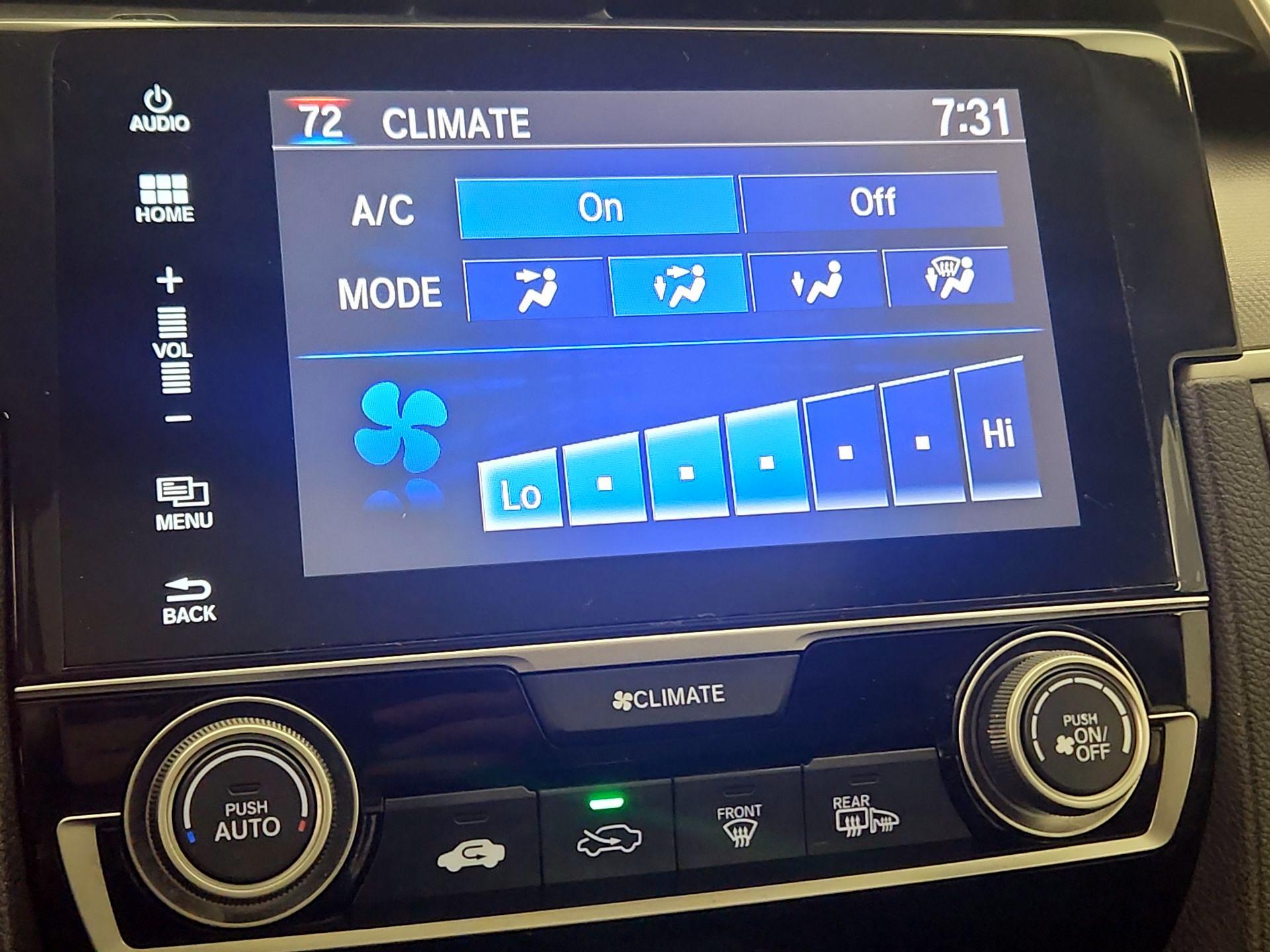 Thumbnail: 2016 Honda Civic - 16