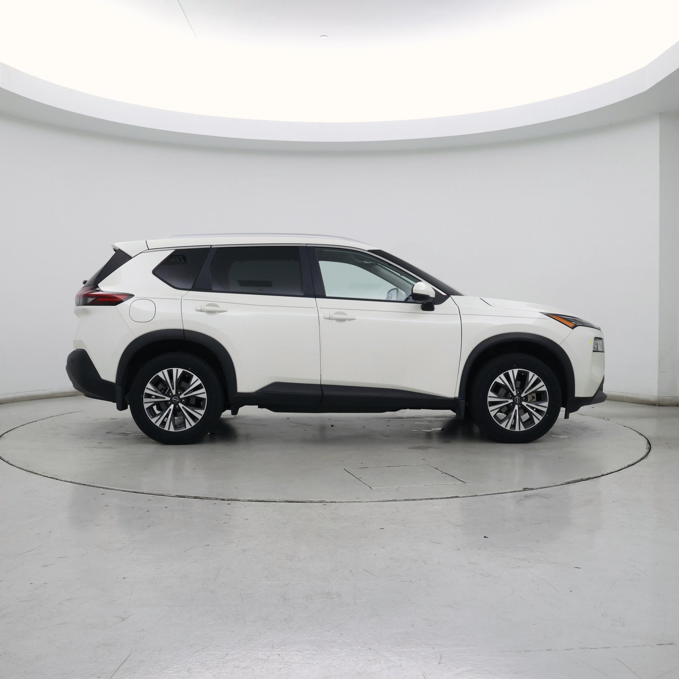 Thumbnail: 2022 Nissan Rogue - 7