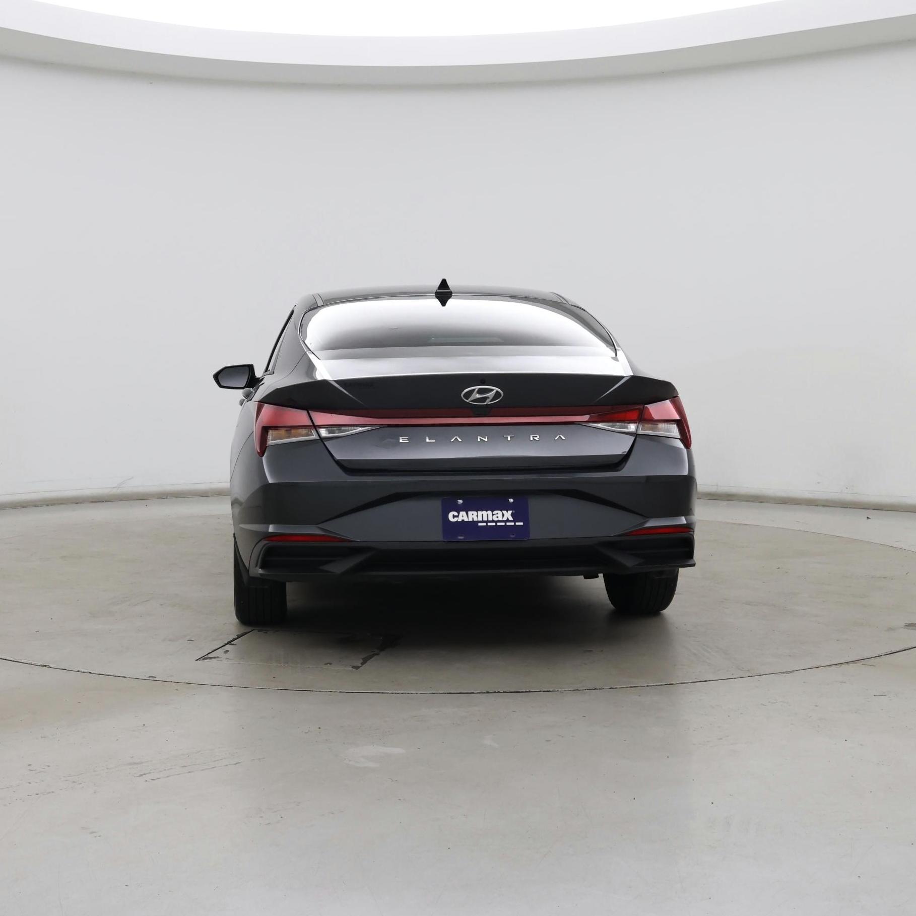 Thumbnail: 2023 Hyundai Elantra - 6