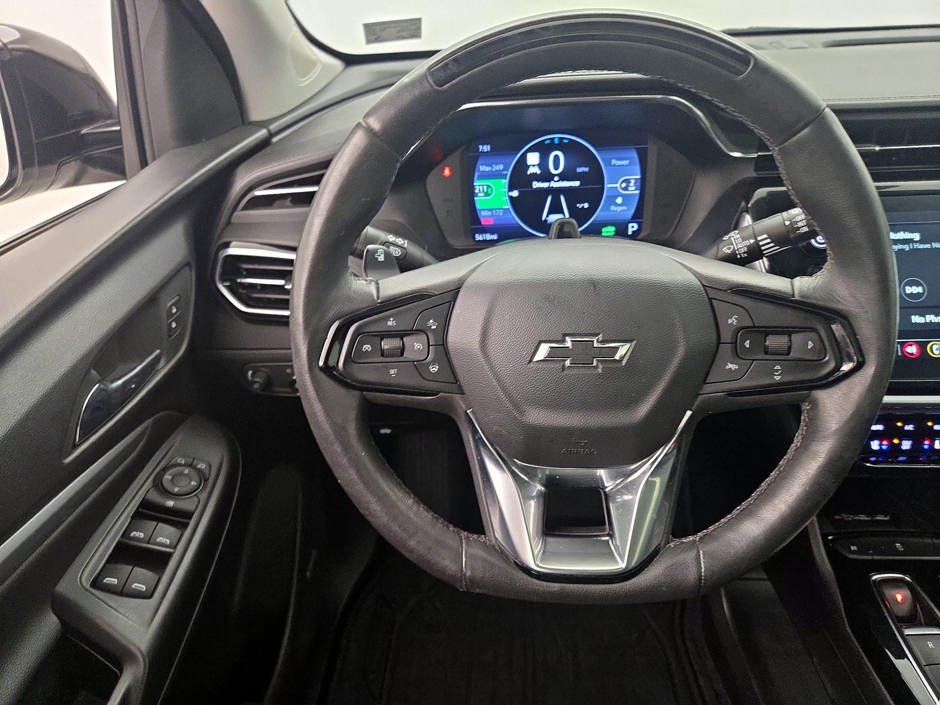 Thumbnail: 2023 Chevrolet Bolt EUV - 10