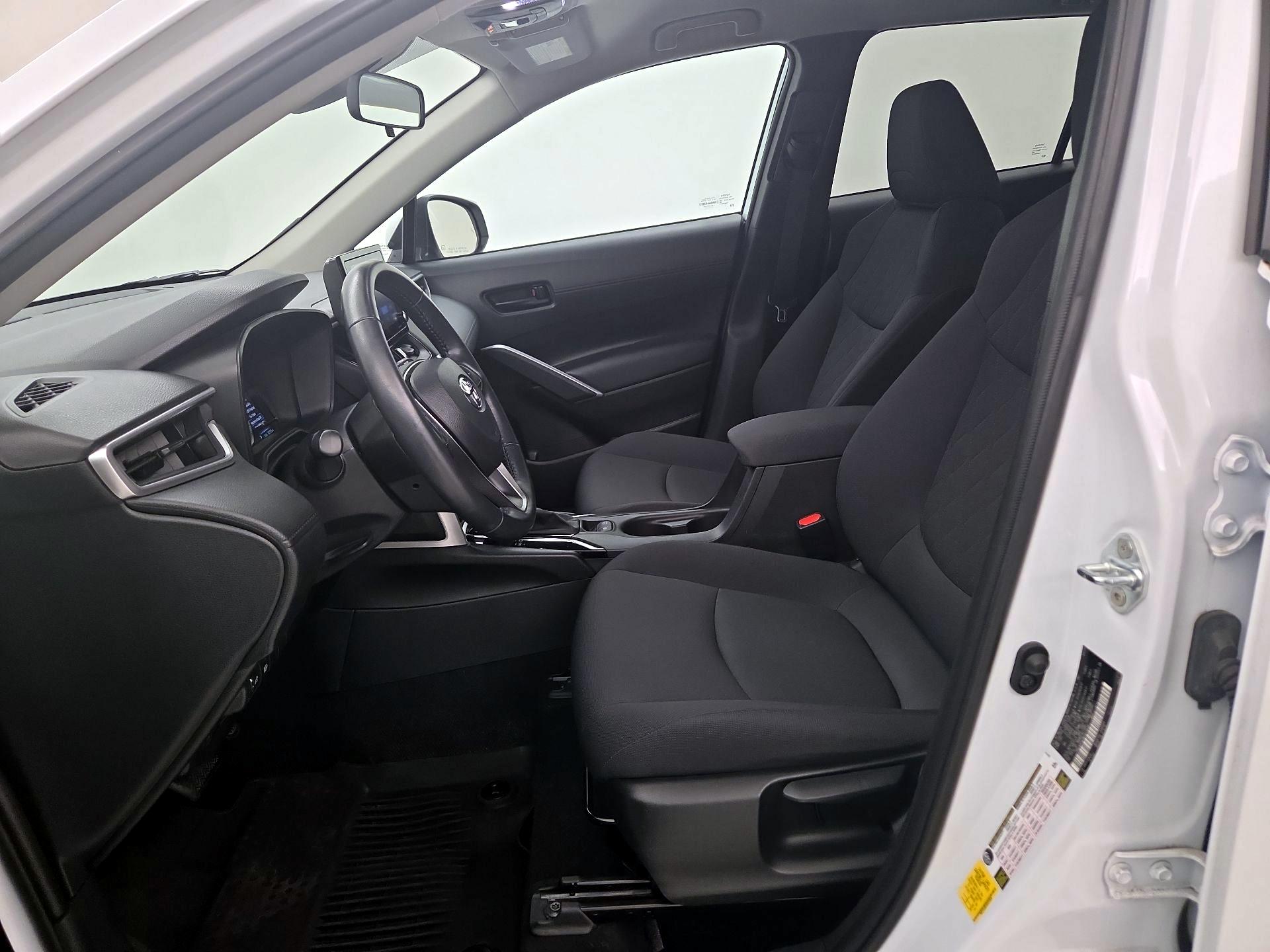 Thumbnail: 2022 Toyota Corolla Cross - 11