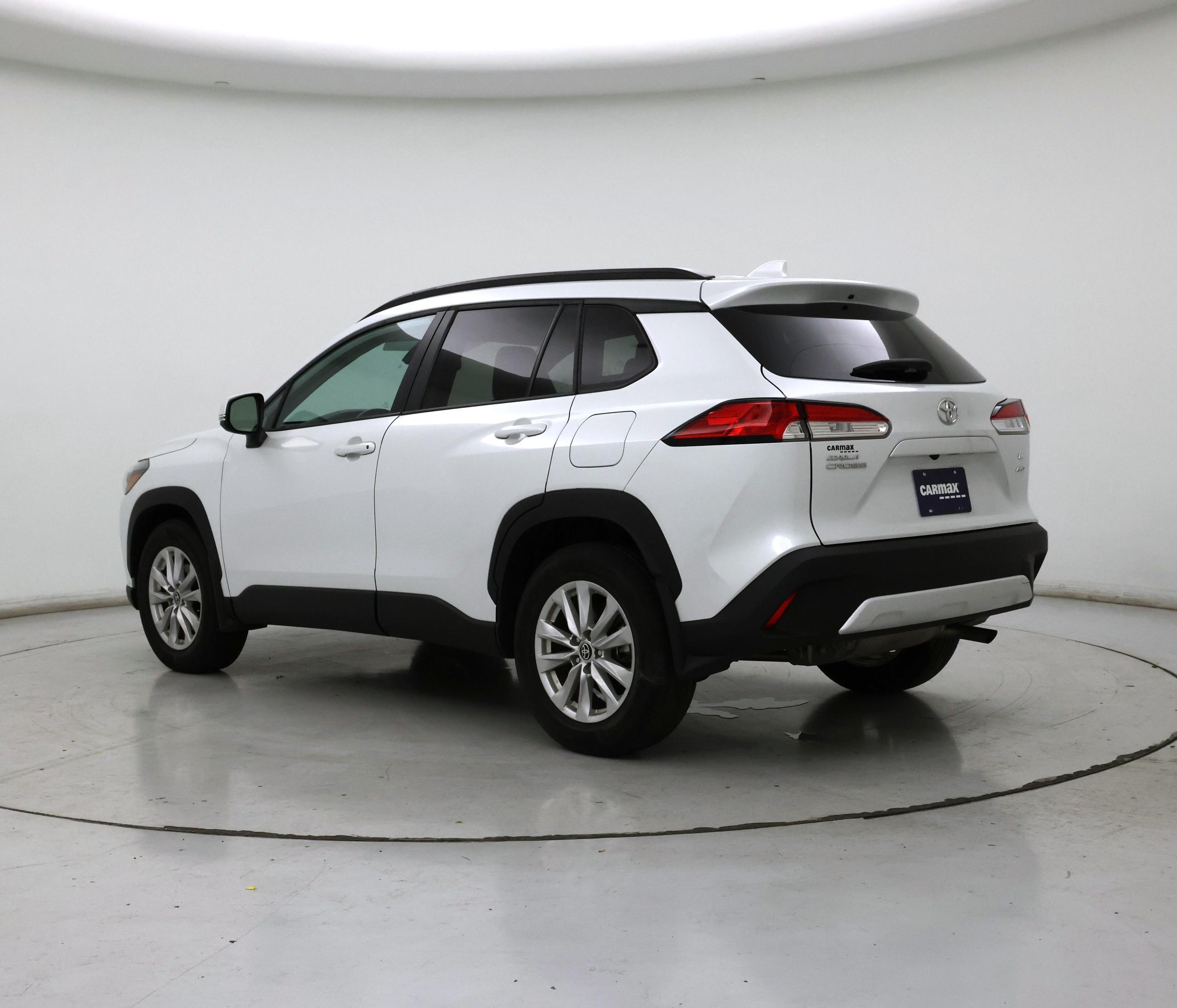 Thumbnail: 2022 Toyota Corolla Cross - 2