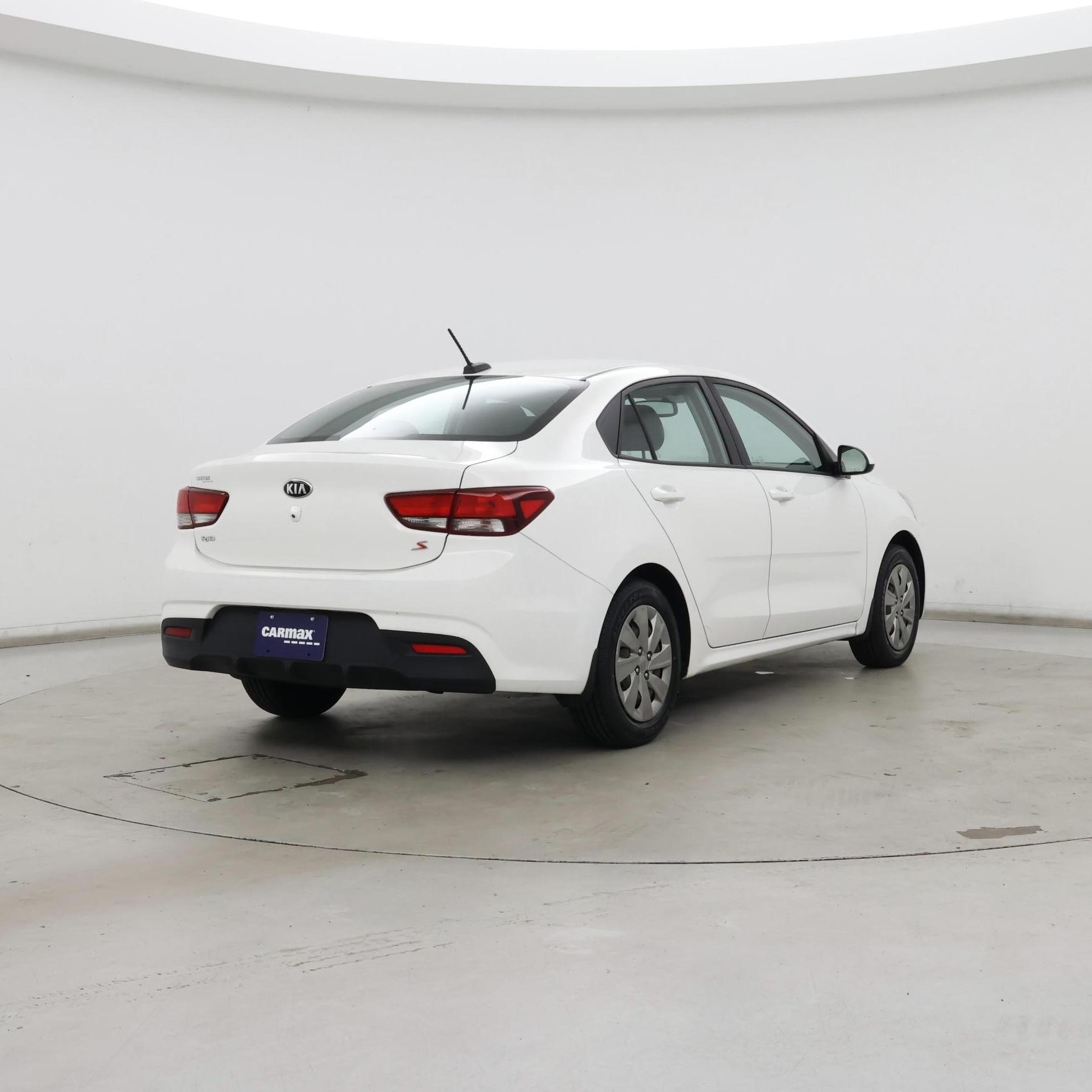 Thumbnail: 2019 Kia Rio - 8