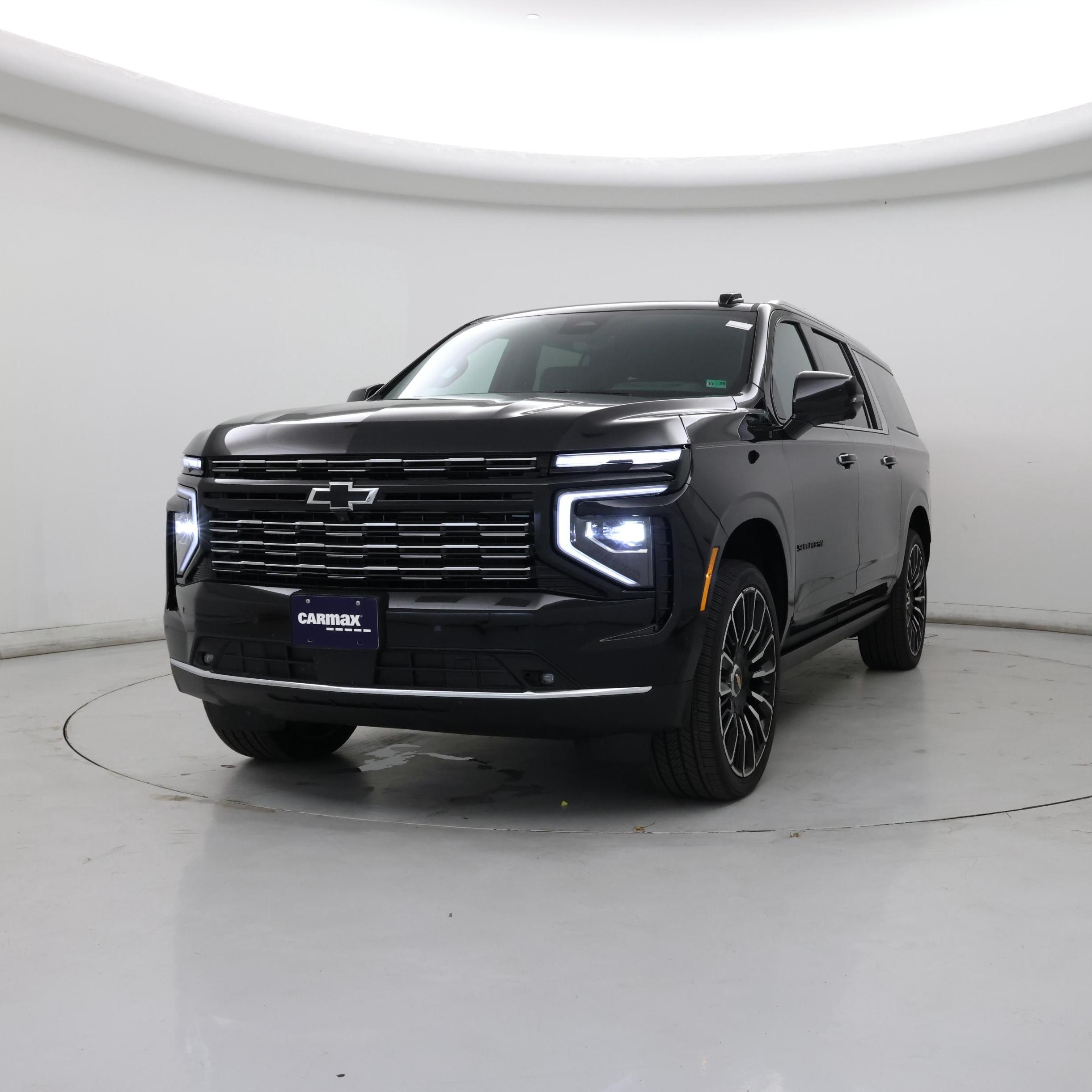 Thumbnail: 2025 Chevrolet Suburban - 4