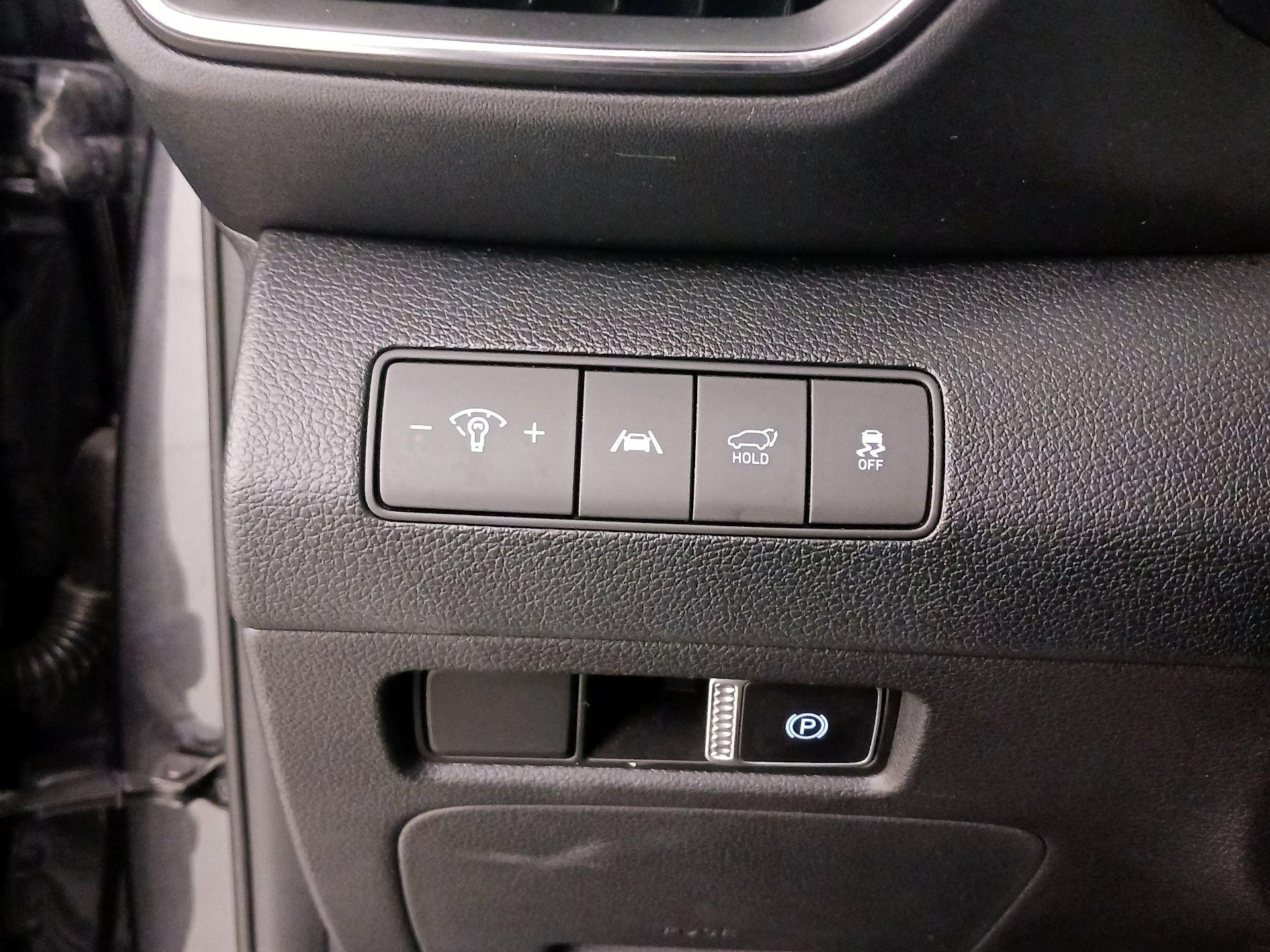 Thumbnail: 2023 Hyundai Santa Fe - 13