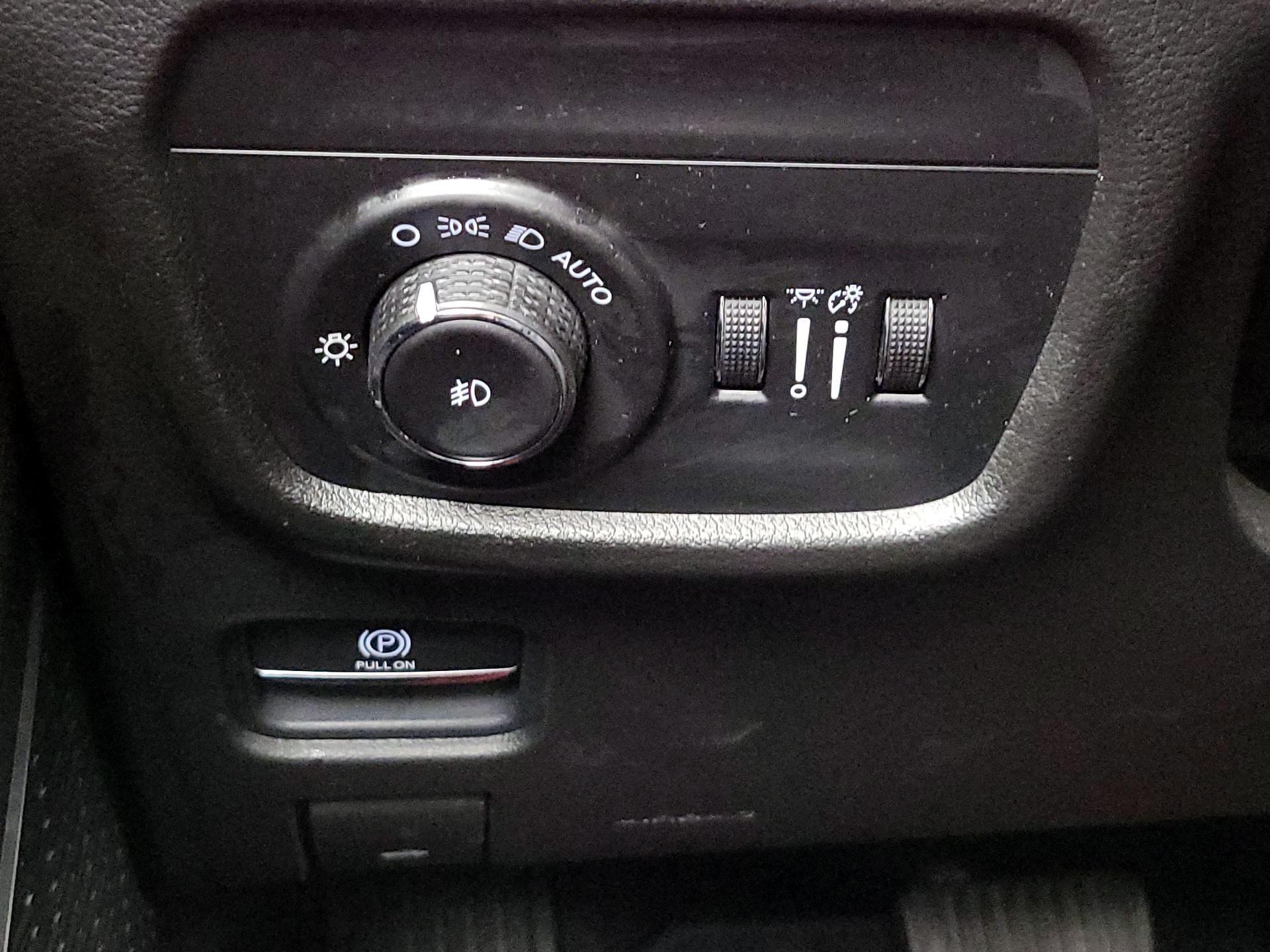 Thumbnail: 2021 Jeep Grand Cherokee L - 13