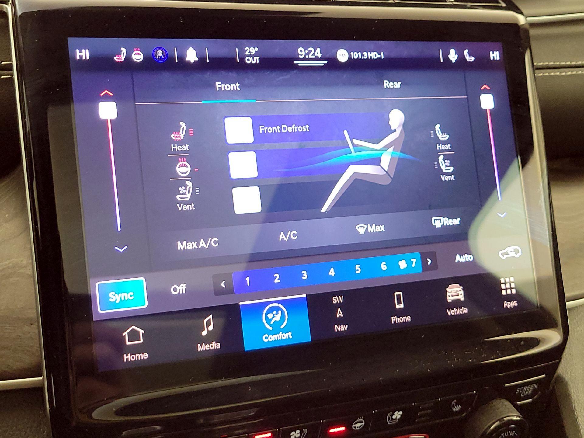 Thumbnail: 2021 Jeep Grand Cherokee L - 17