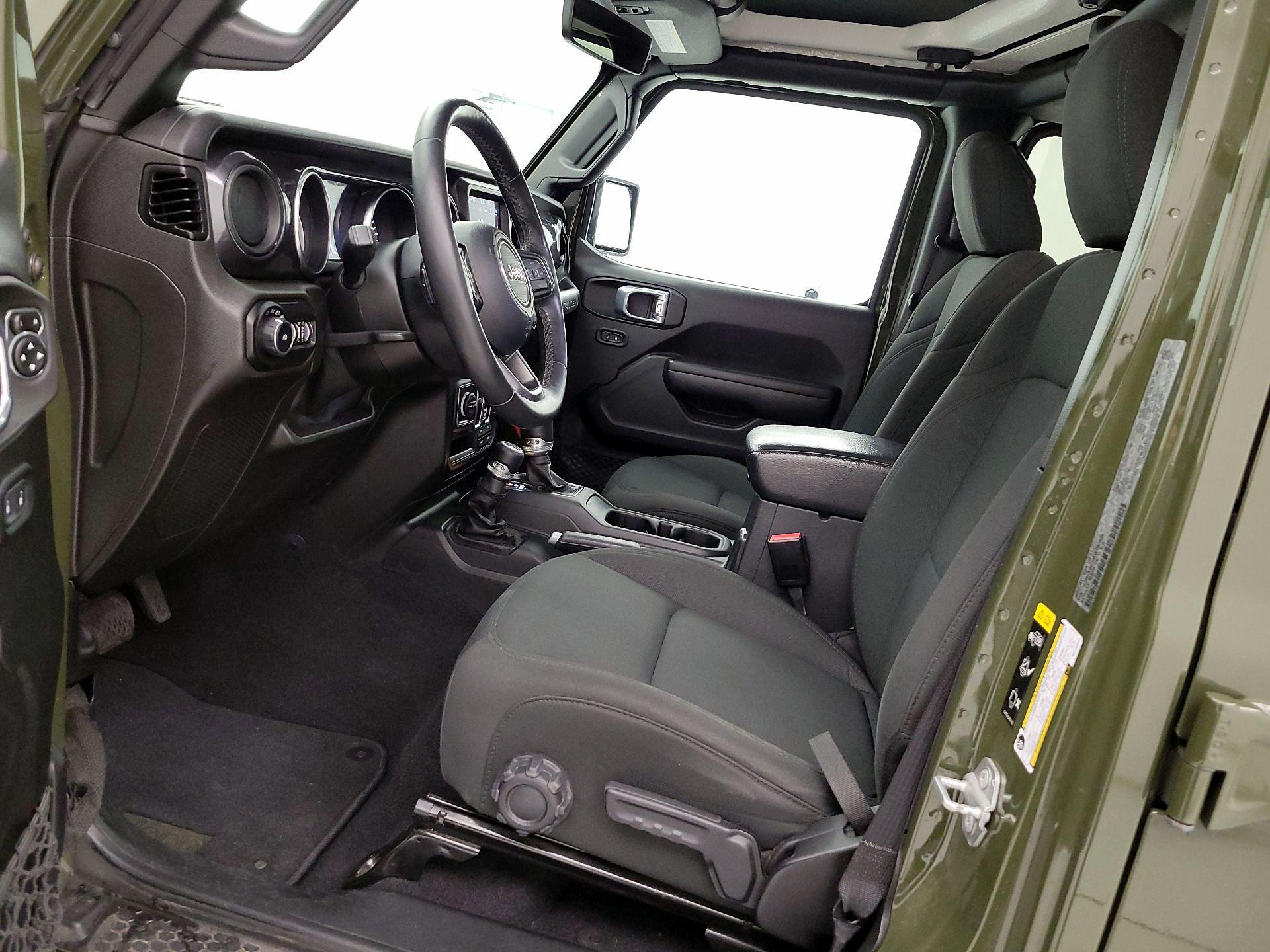 Thumbnail: 2021 Jeep Wrangler - 11