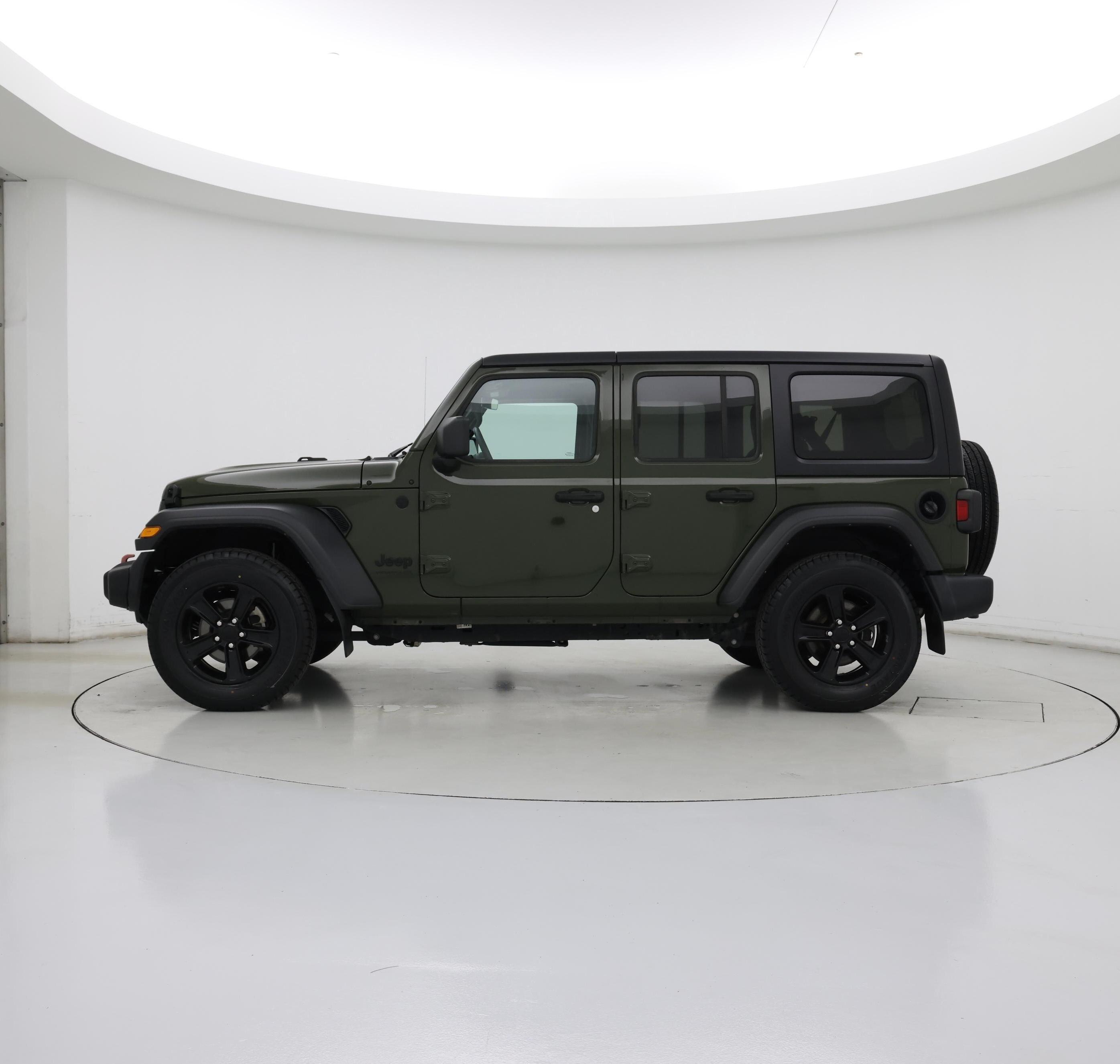 Thumbnail: 2021 Jeep Wrangler - 3