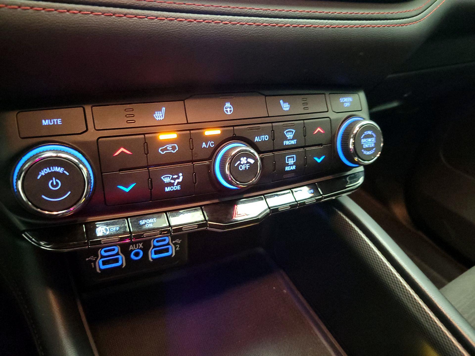 Thumbnail: 2023 Dodge Durango - 16
