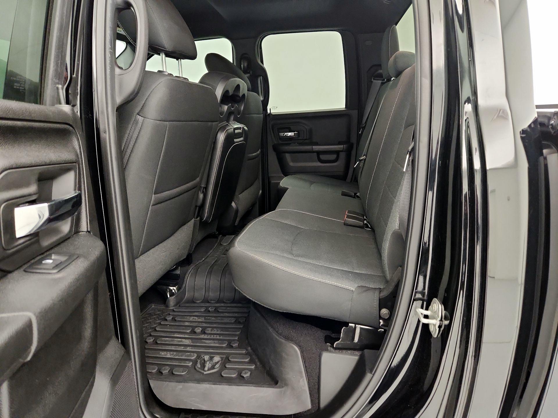 Thumbnail: 2022 RAM 1500 Classic - 19