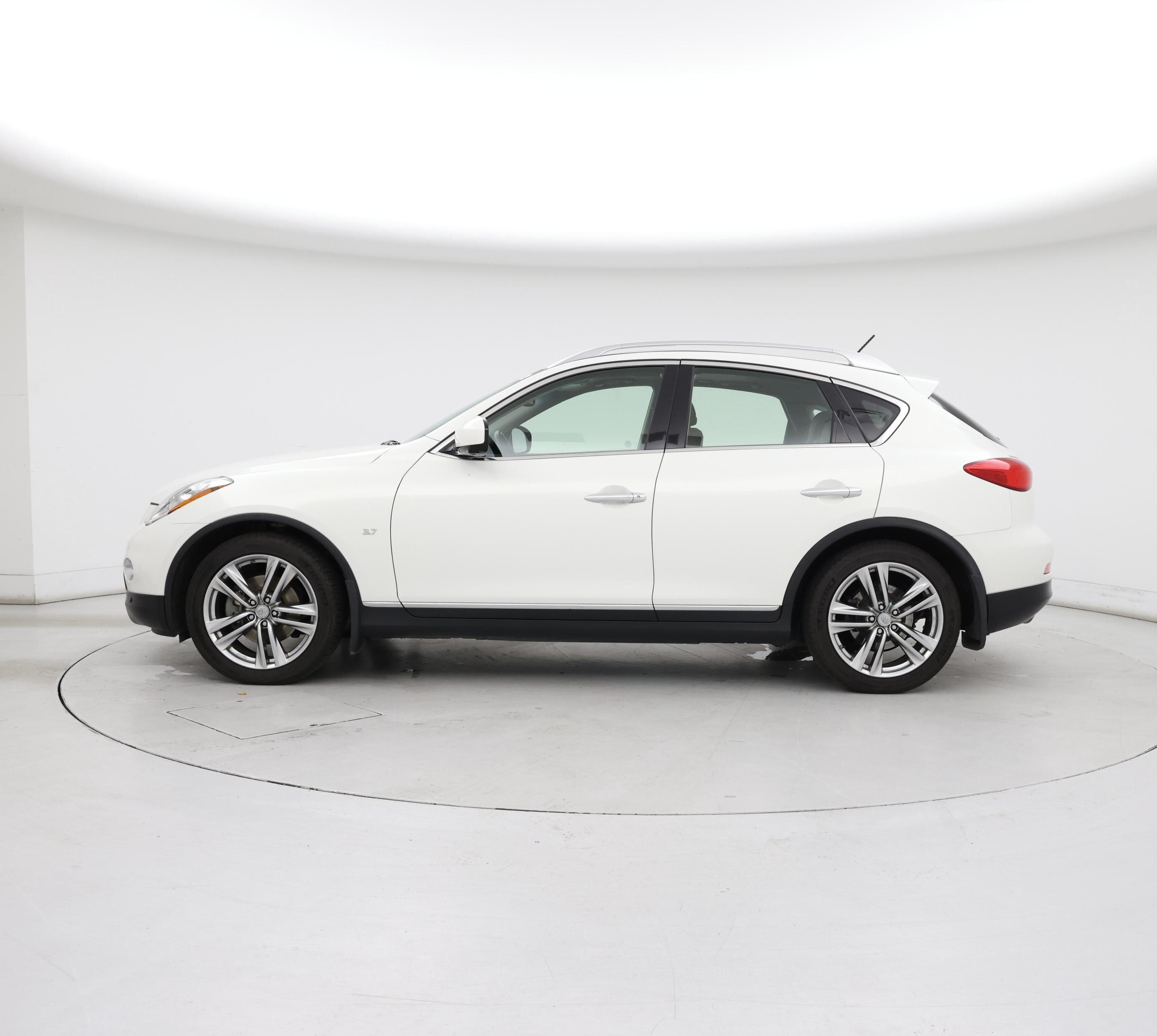 Thumbnail: 2014 INFINITI QX50 - 3