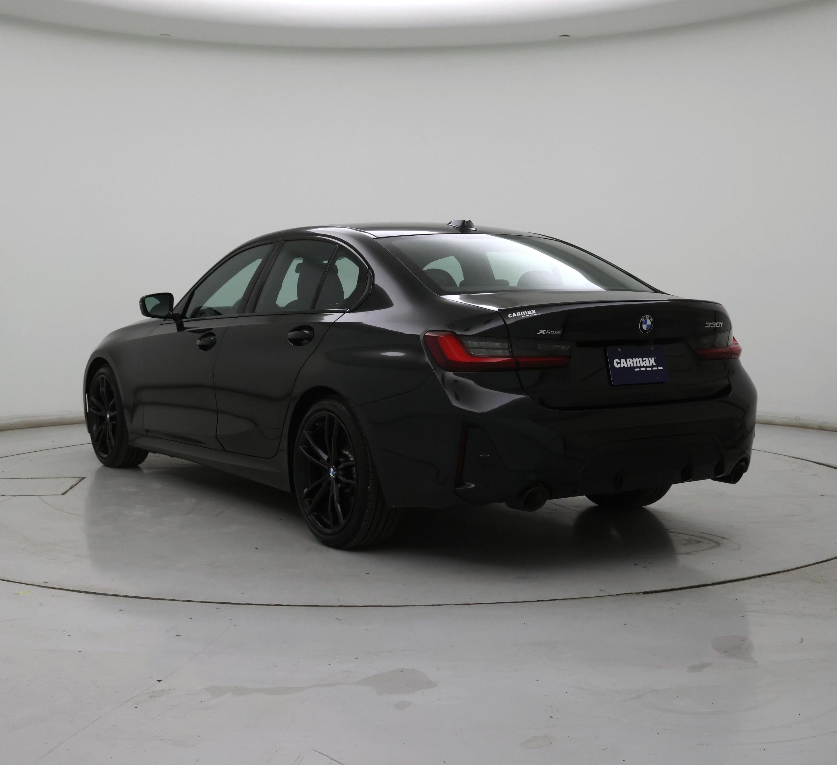 Thumbnail: 2023 BMW 3 Series - 2