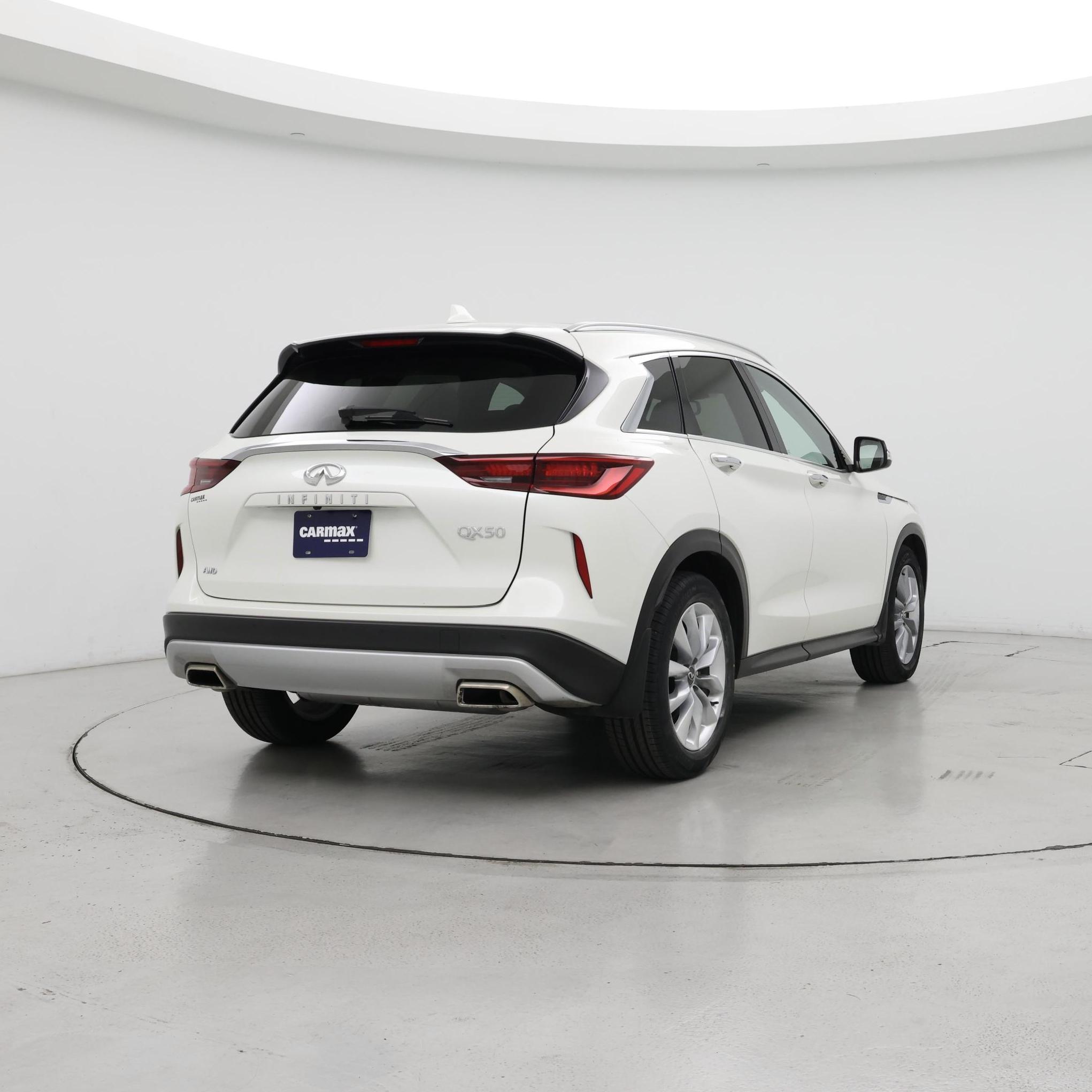 Thumbnail: 2022 INFINITI QX50 - 8