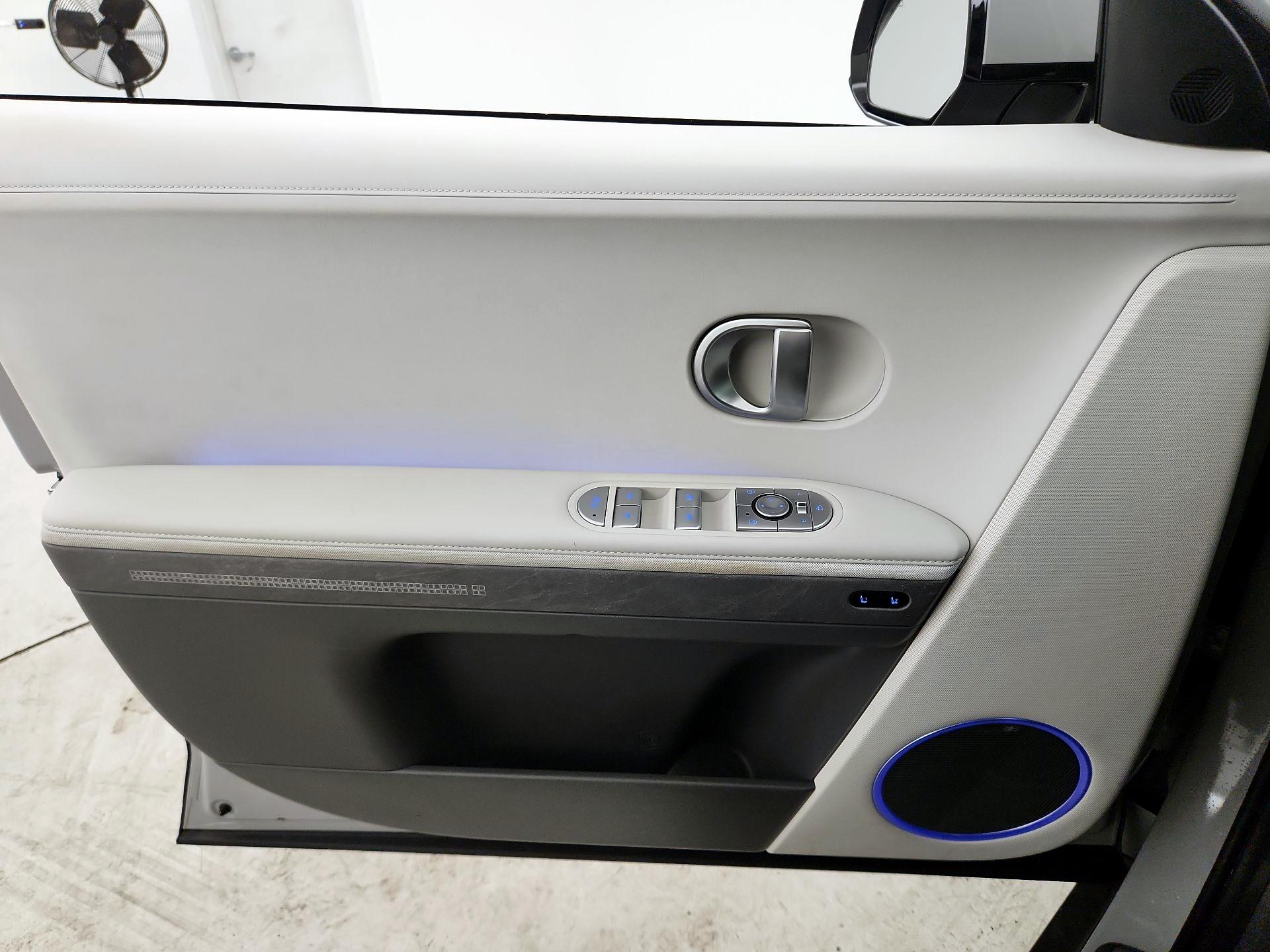 Thumbnail: 2024 Hyundai Ioniq 5 - 12