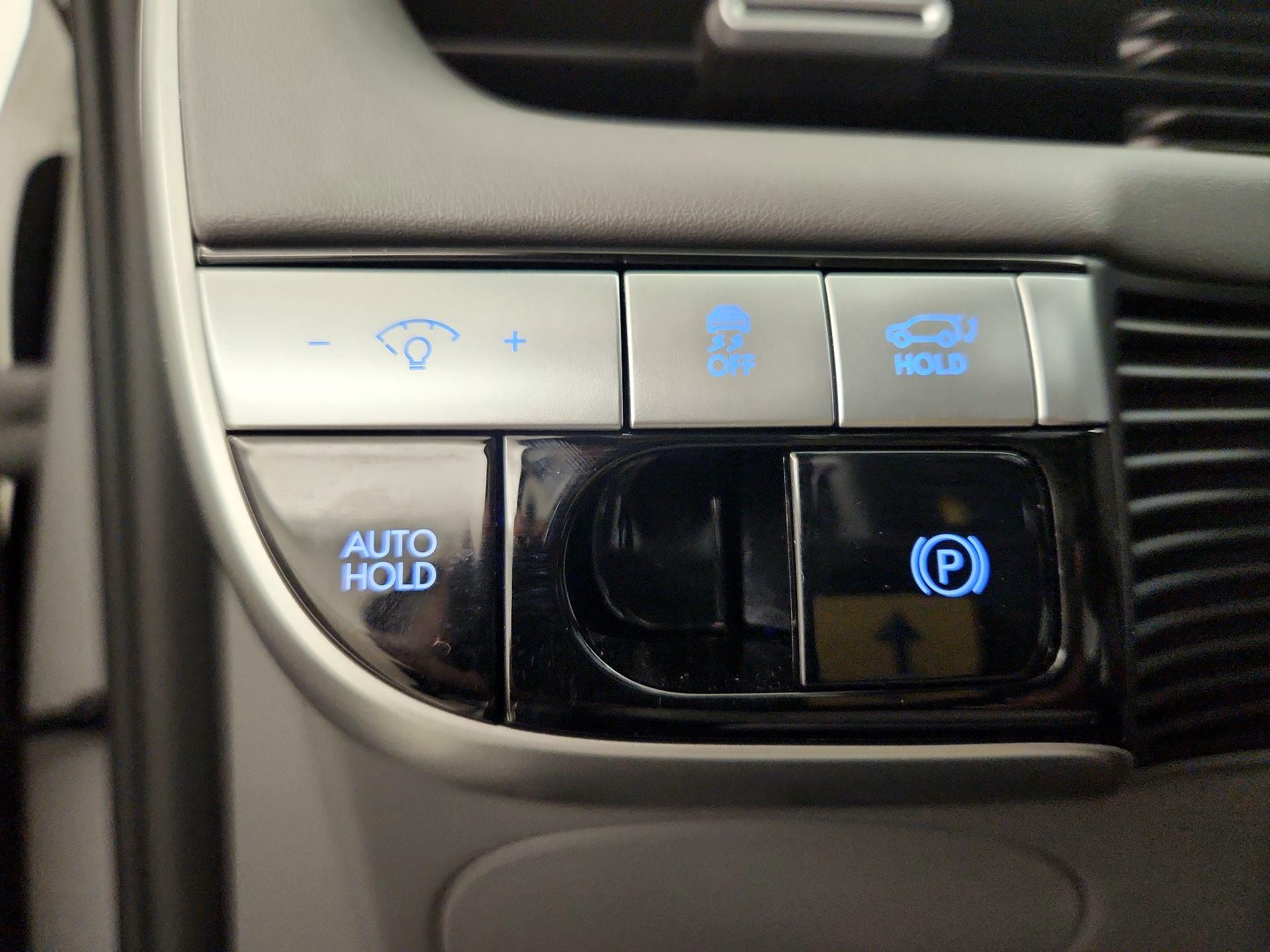 Thumbnail: 2024 Hyundai Ioniq 5 - 13