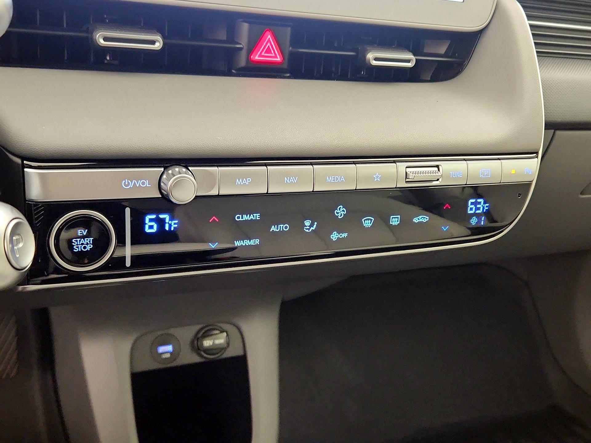 Thumbnail: 2024 Hyundai Ioniq 5 - 17