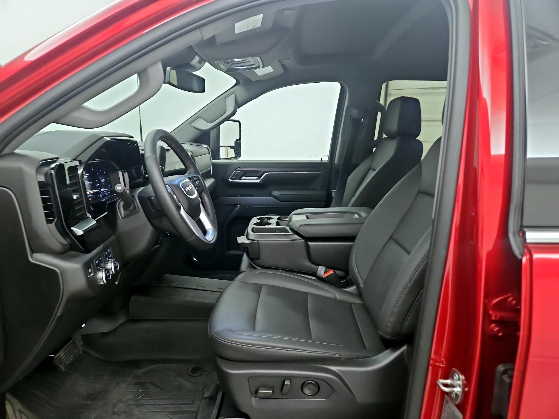 Thumbnail: 2024 GMC Sierra 2500 - 11