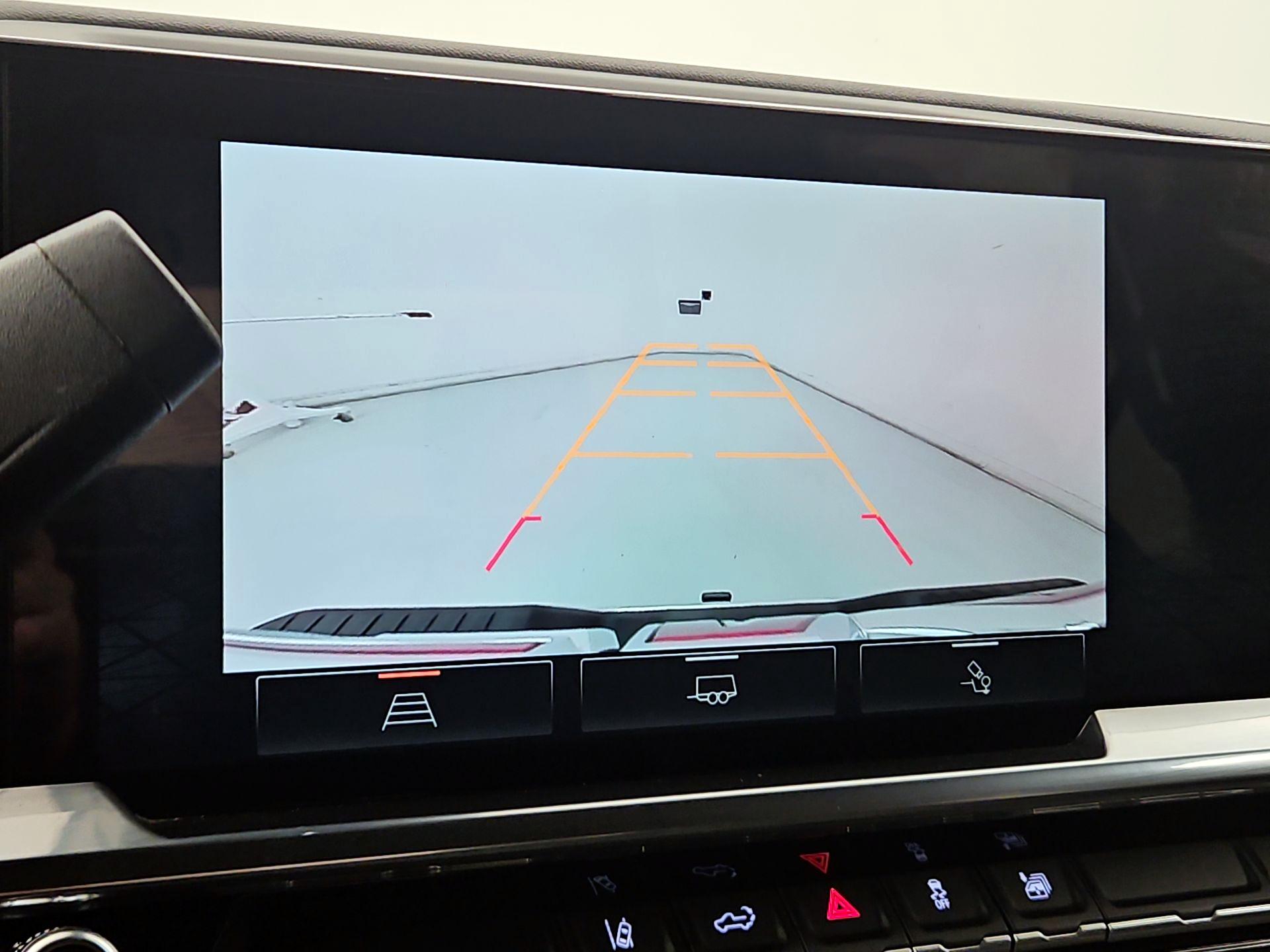 Thumbnail: 2024 GMC Sierra 2500 - 14