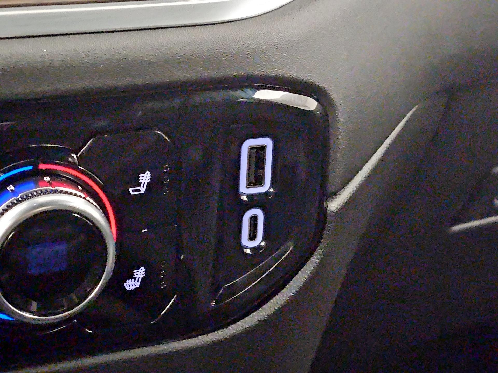 Thumbnail: 2024 GMC Sierra 2500 - 18