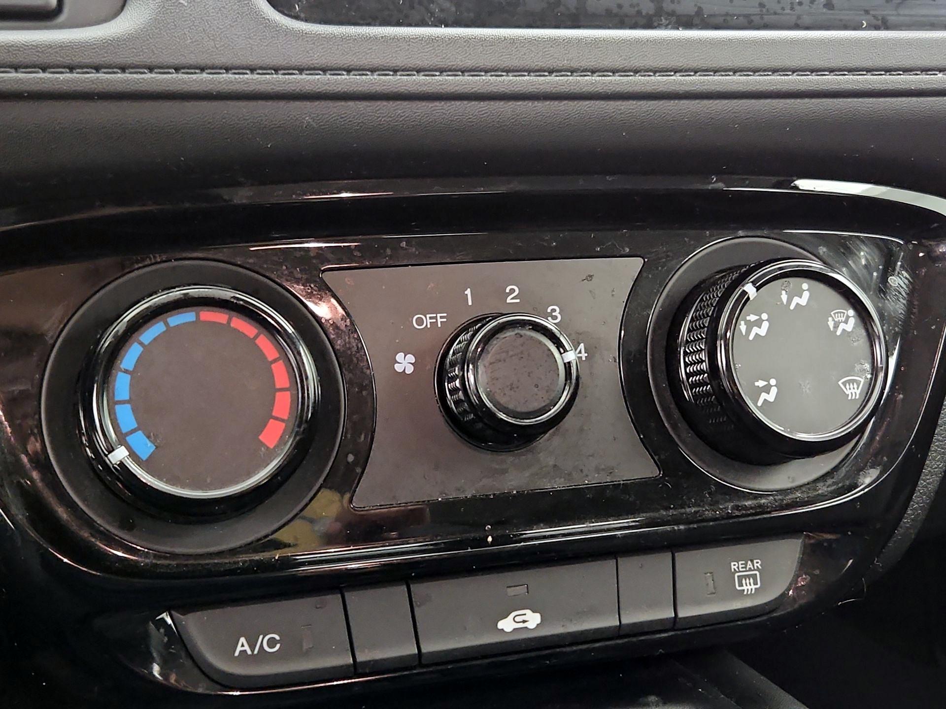 Thumbnail: 2022 Honda HR-V - 16