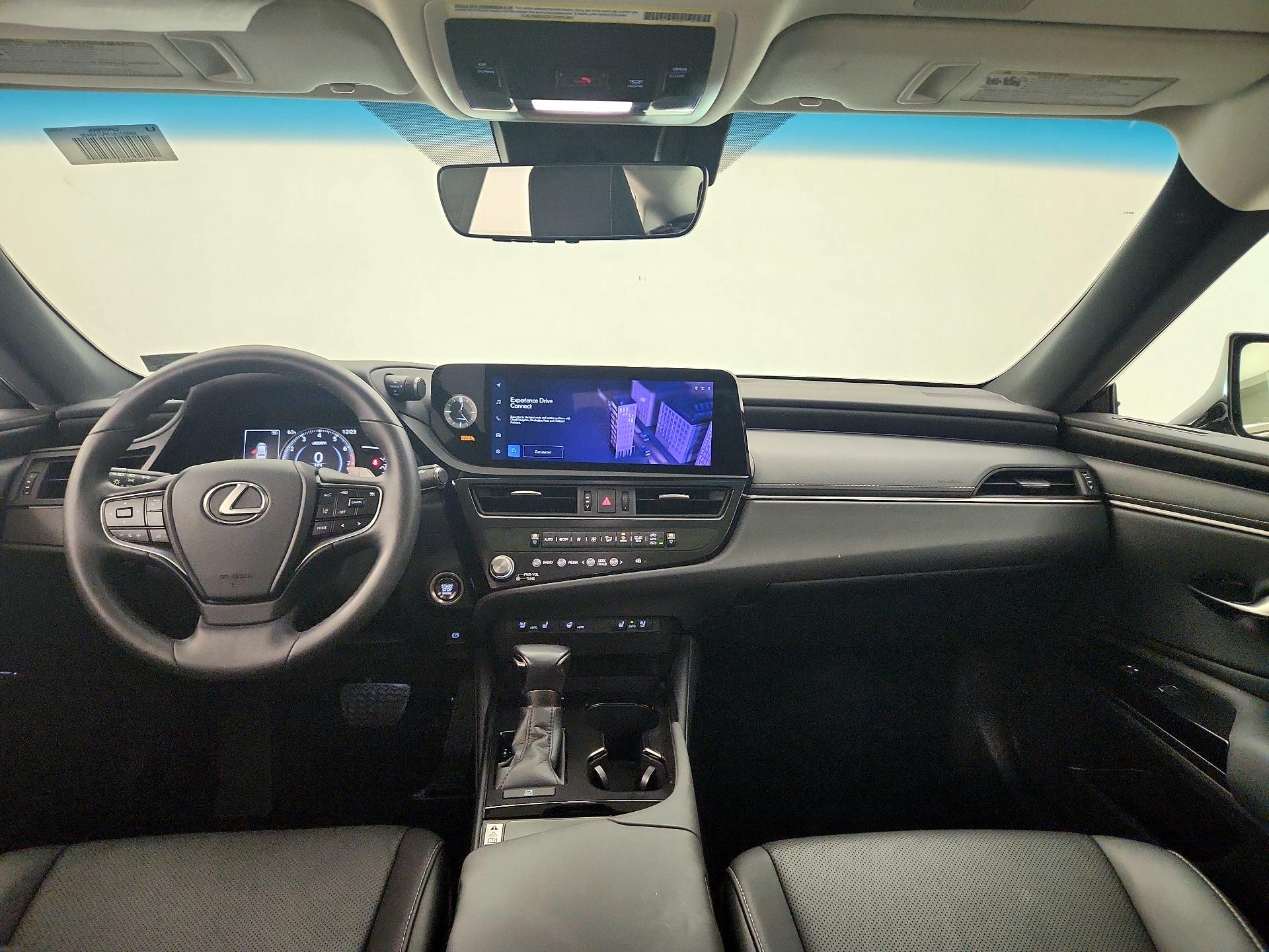 Thumbnail: 2023 Lexus ES - 9