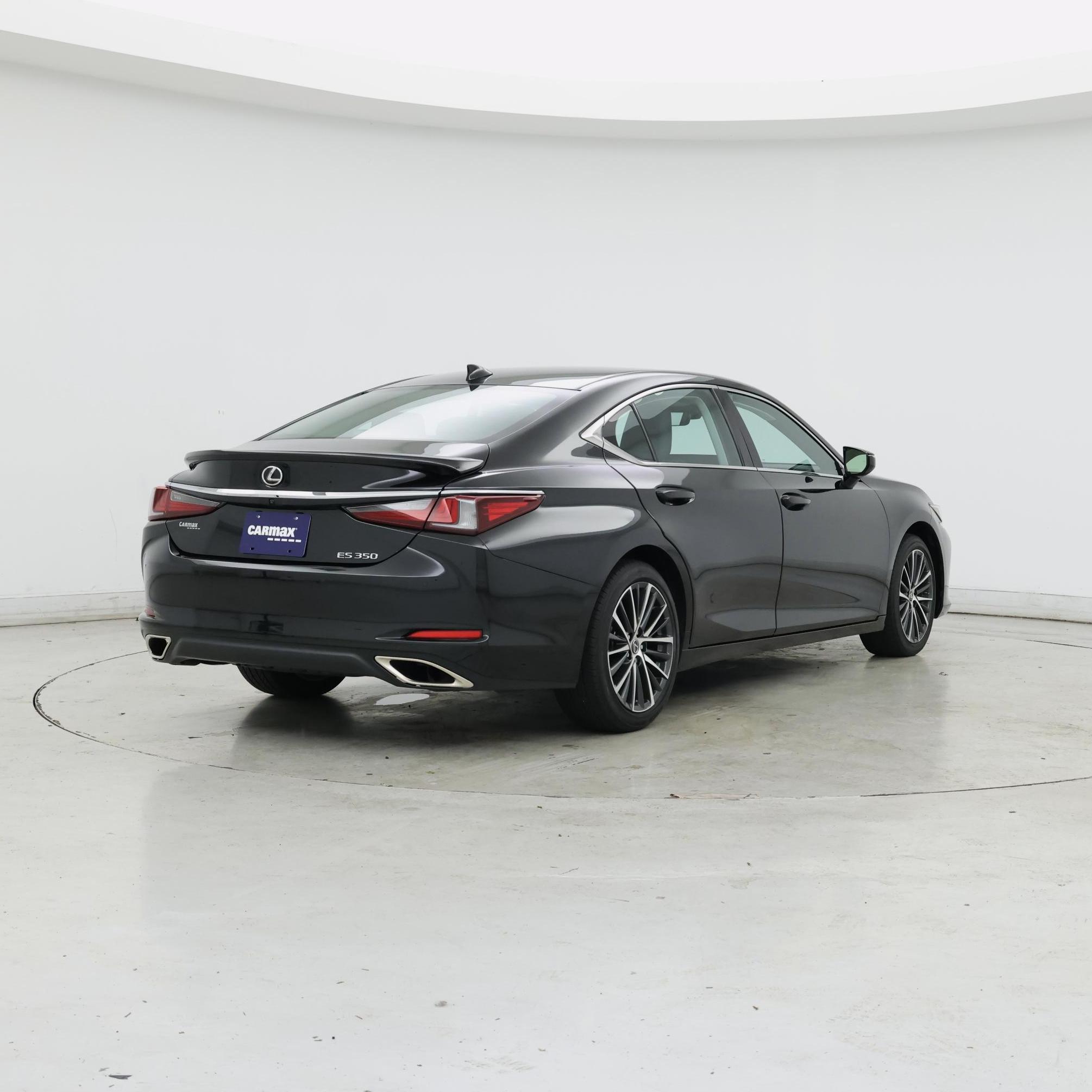 Thumbnail: 2023 Lexus ES - 8