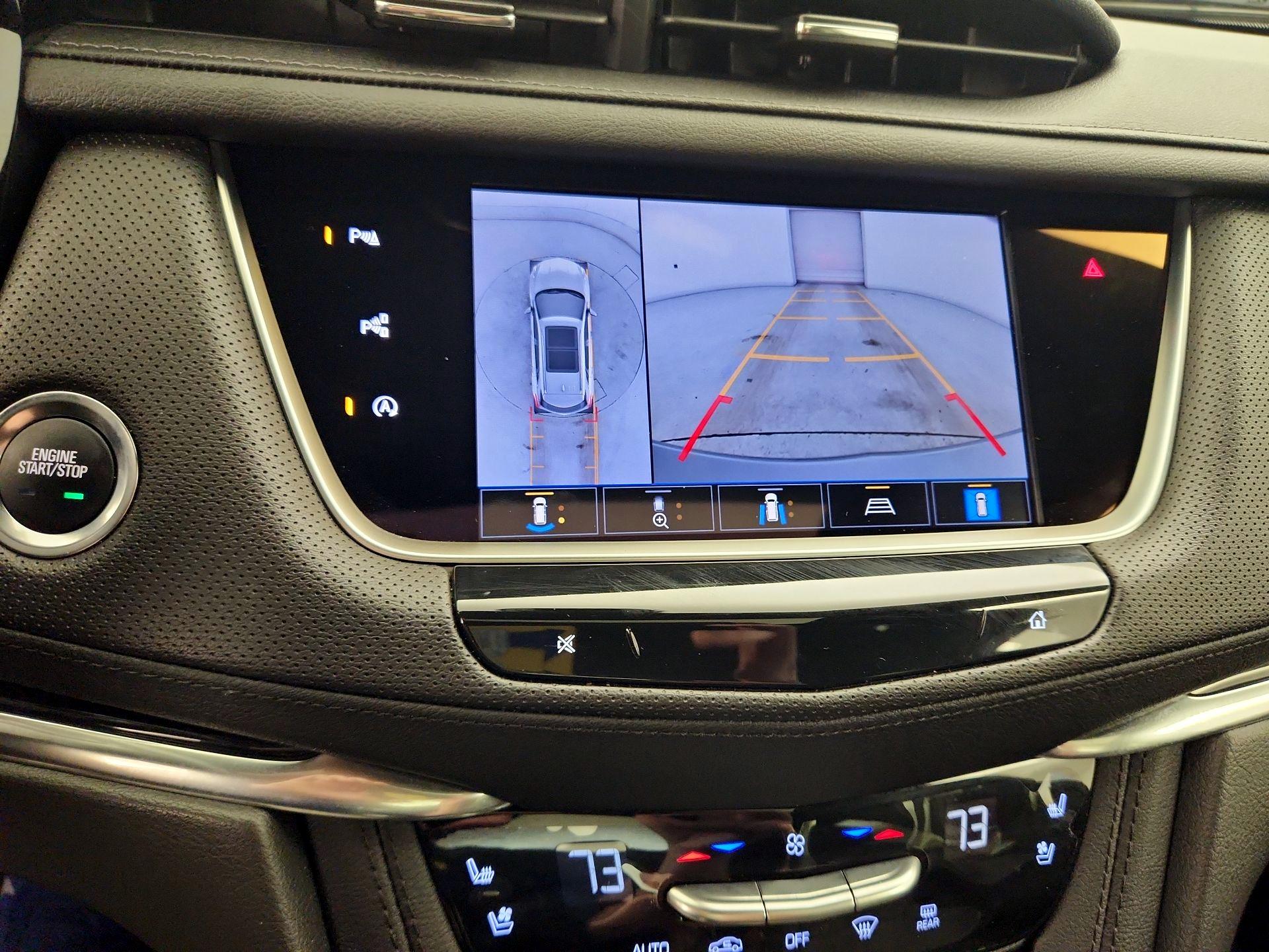 Thumbnail: 2023 Cadillac XT5 - 14