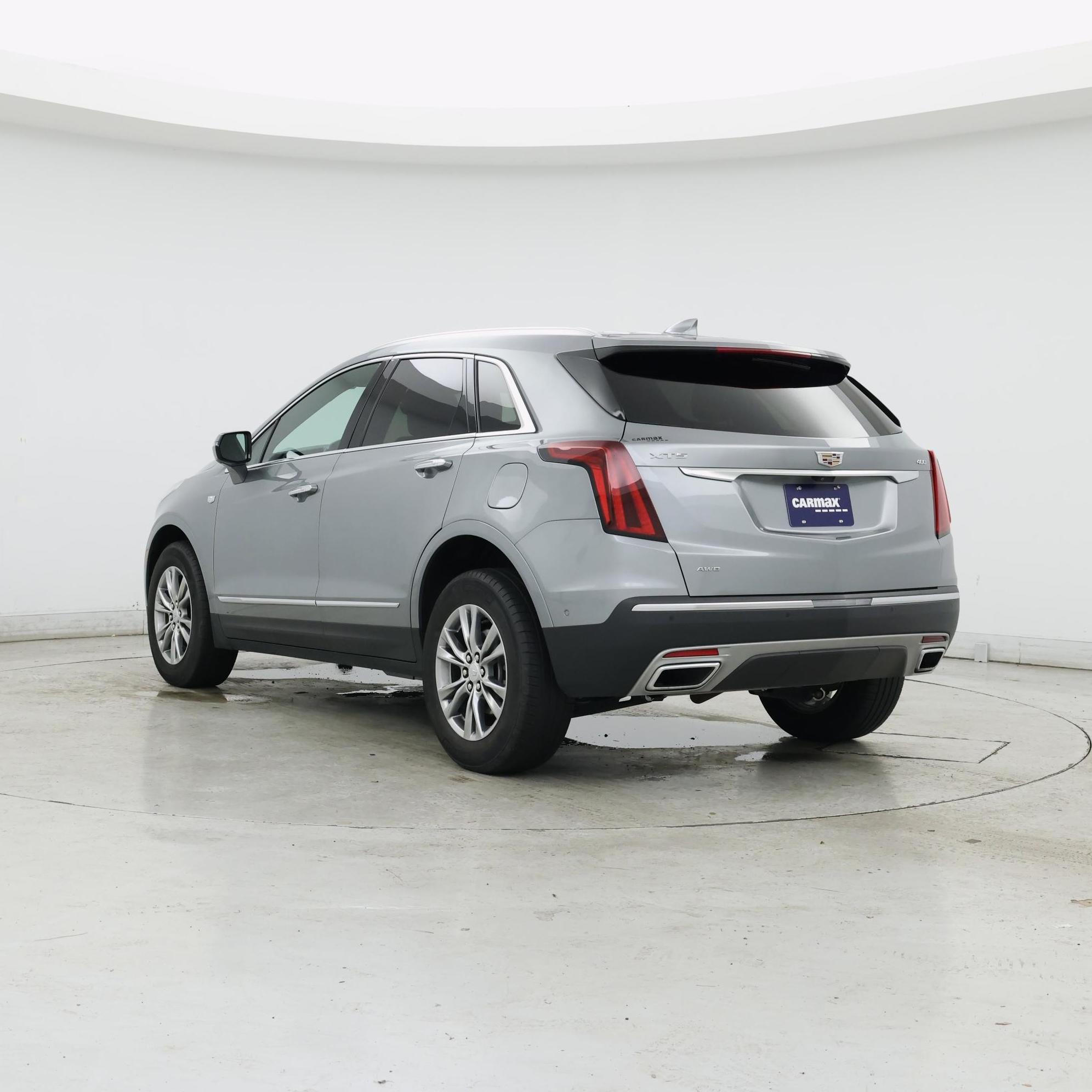 Thumbnail: 2023 Cadillac XT5 - 2