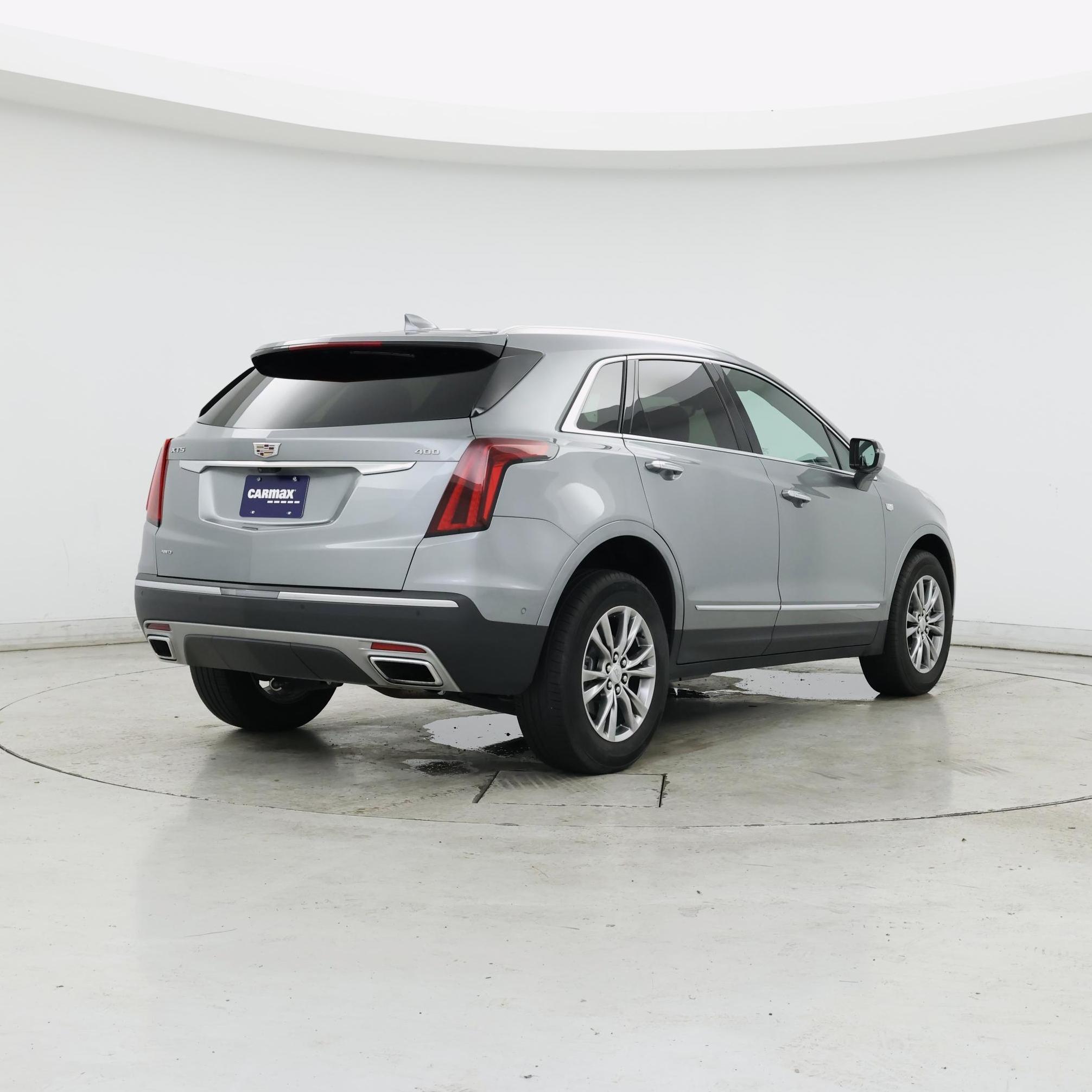 Thumbnail: 2023 Cadillac XT5 - 8